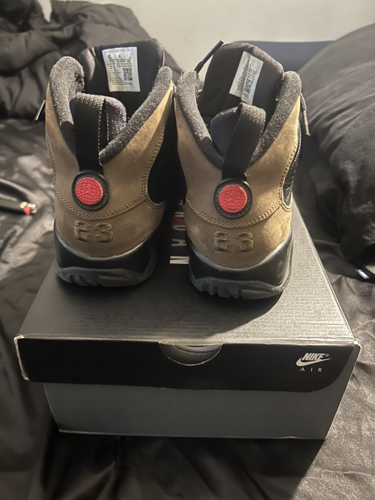 Jordan Brand ‘Olive’ Jordan Retro 9s Size US 7 / EU 40 - 5 Thumbnail