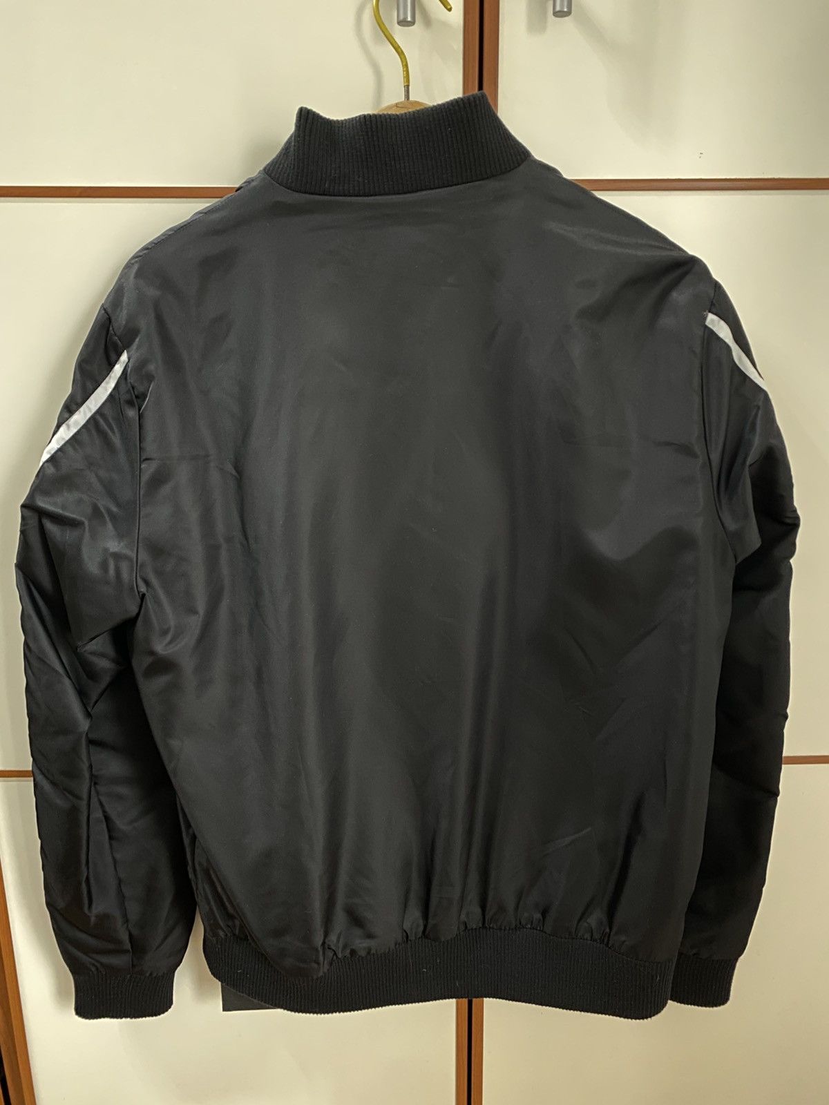 Kappa × Marcelo Burlon Marcelo Burlon x Kappa Men’s Bomber Jacket, size S, new Size US S / EU 44-46 / 1 - 4 Thumbnail