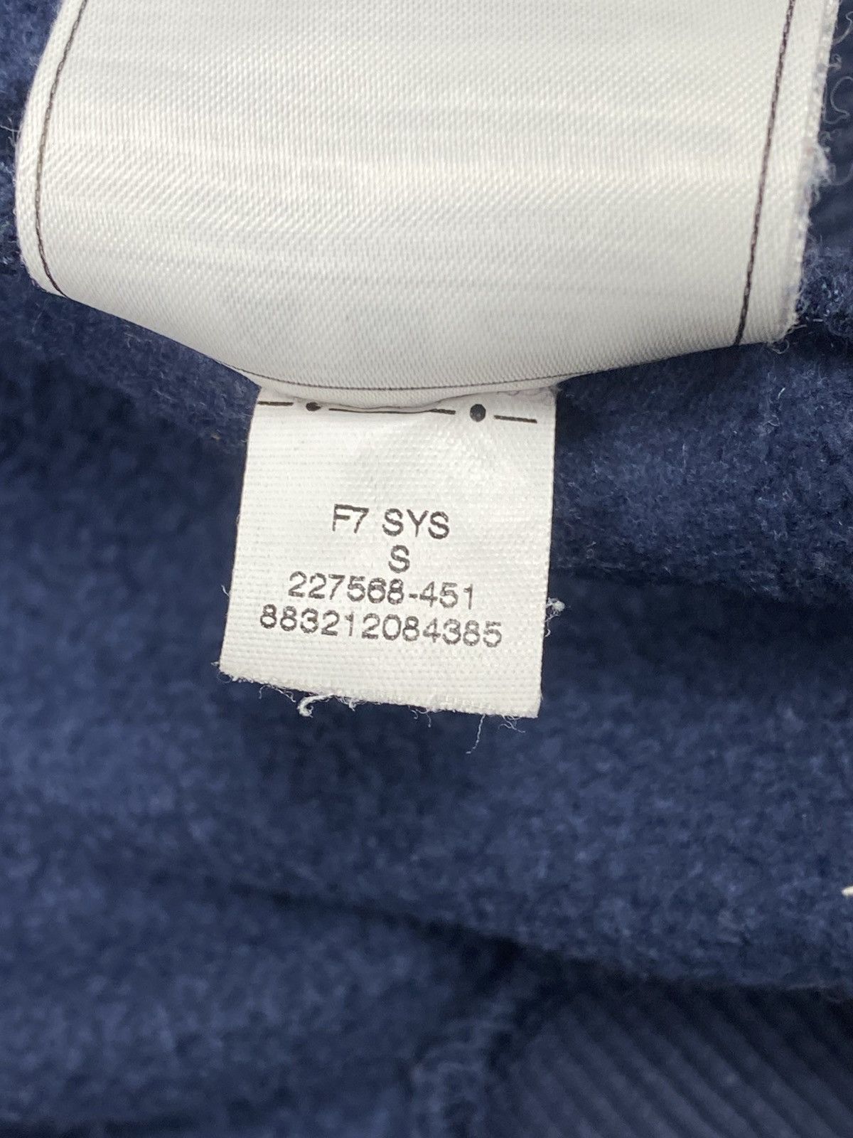 Nike Vintage Nike Swoosh Embroidered Logo Crewneck Sweatshirt Size US S / EU 44-46 / 1 - 15 Thumbnail
