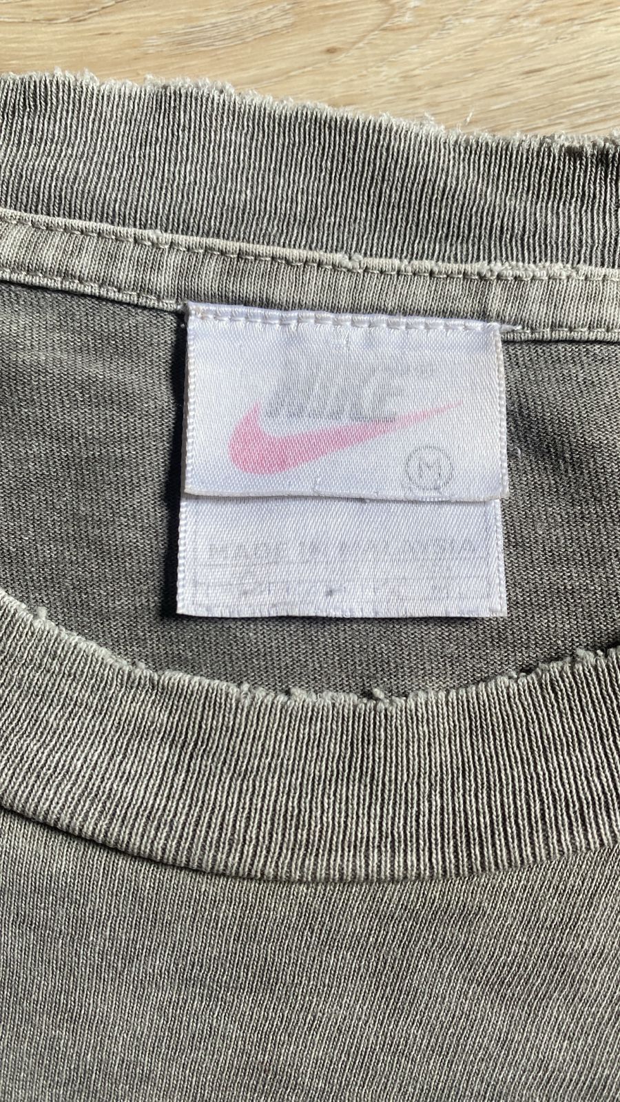 Designer × Nike × Vintage Vintage Small Swoosh Nike Size US M / EU 48-50 / 2 - 3 Thumbnail