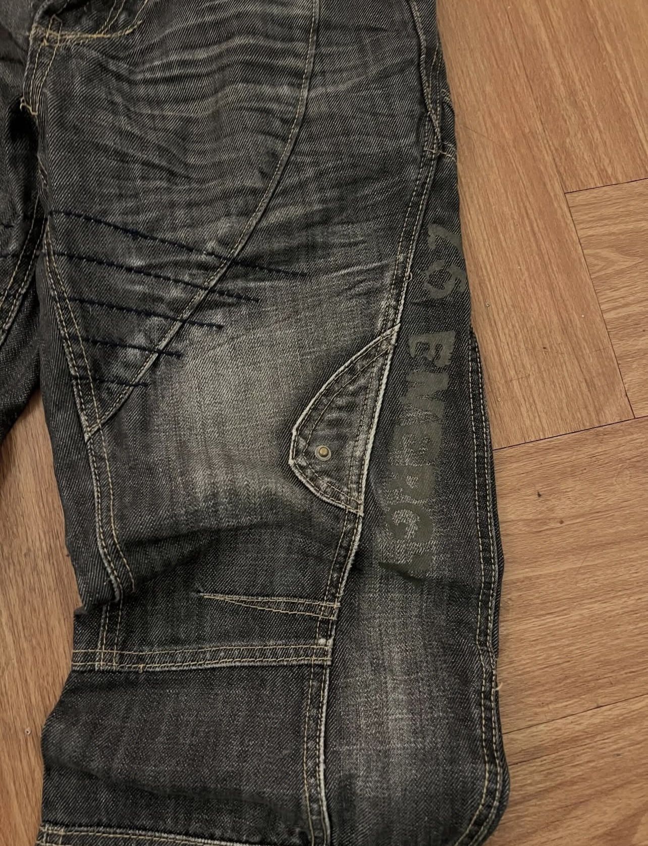 Other black bootcut jeans Size US 31 - 4 Thumbnail
