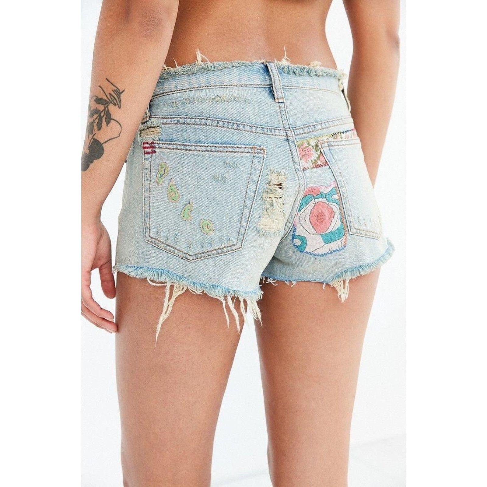 Brandit × Urban Outfitters Urban Outfitters Essential Mid-rise Denim Shorts by BANDIT Size 28" / US 6 / IT 42 - 1 Thumbnail