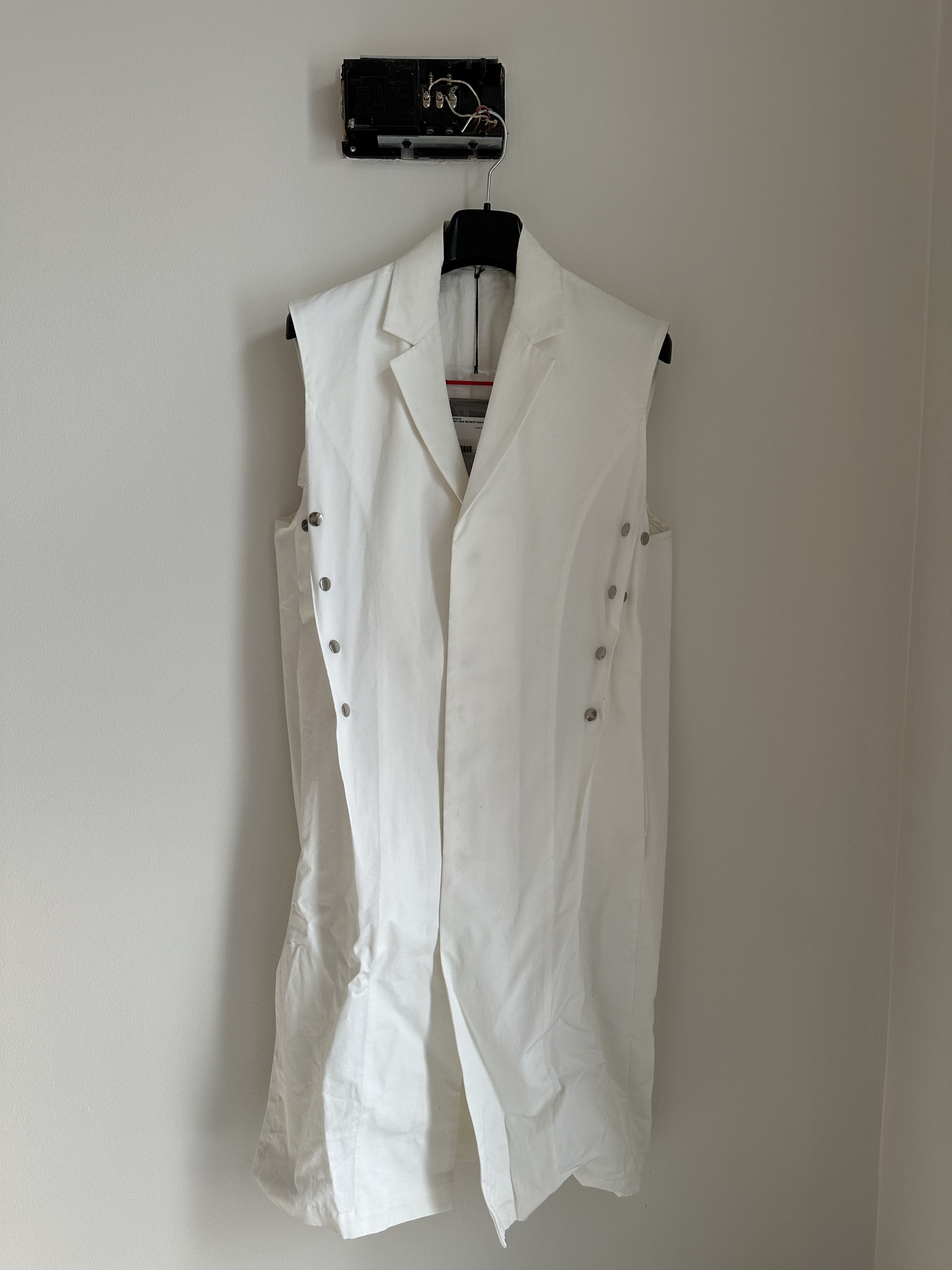 00042018 Burr Snap Vest