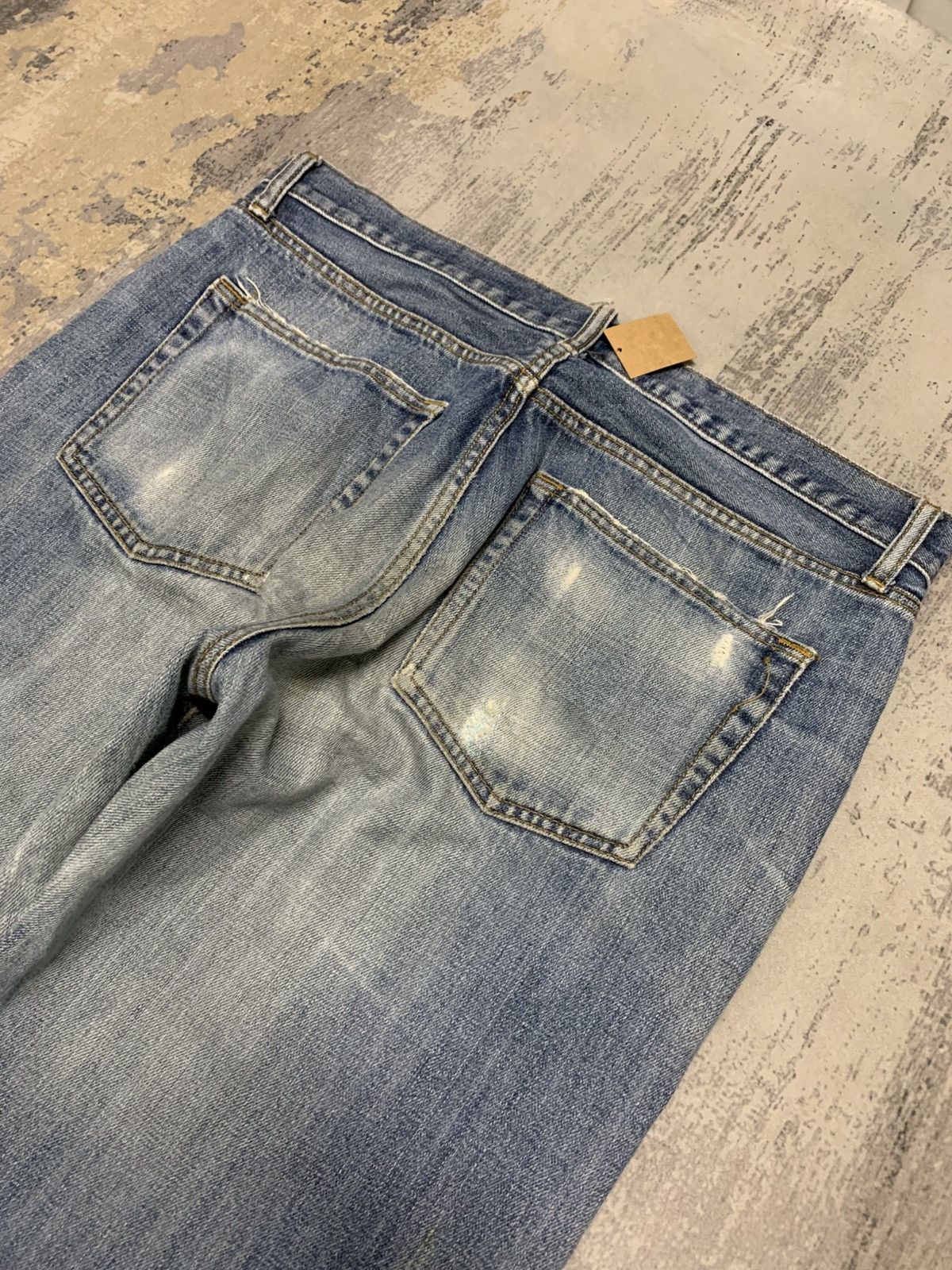 Uniqlo W35x31 90s Style Uniqlo Rusty Mudwash Distressed Denim Jean Size US 35 - 10 Thumbnail