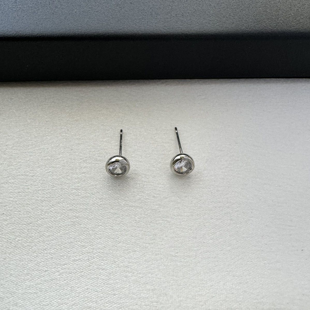 Other 5mm Small Tiny CZ Stud Earrings for Men Women Size ONE SIZE - 1 Thumbnail