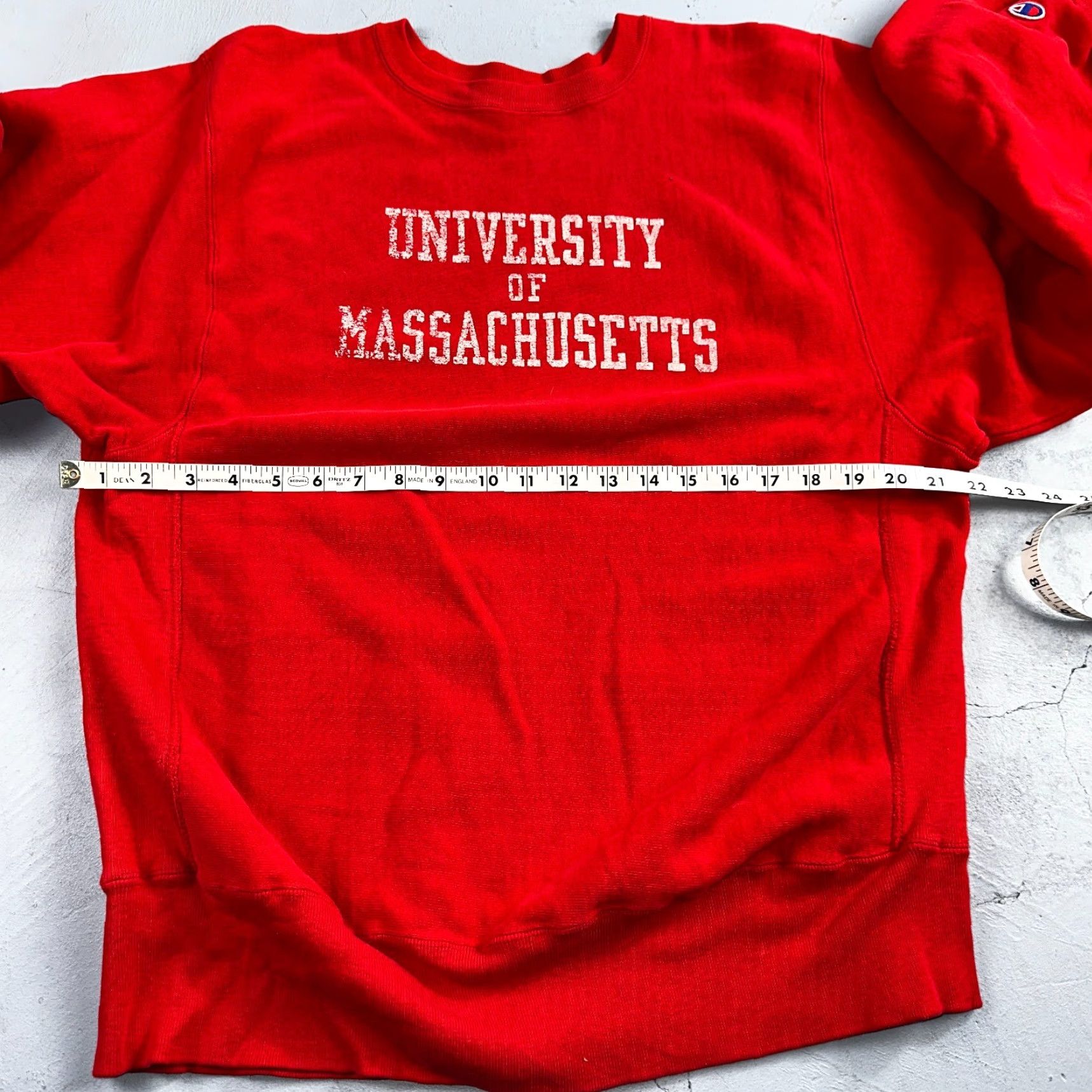 Champion VINTAGE Champion Sweatshirt Crewneck USA 80s Red MIT Massachusetts Reverse Weave L Men’s Pullover Cotton Blend Heavyweight Reversible Size US L / EU 52-54 / 3 - 4 Thumbnail