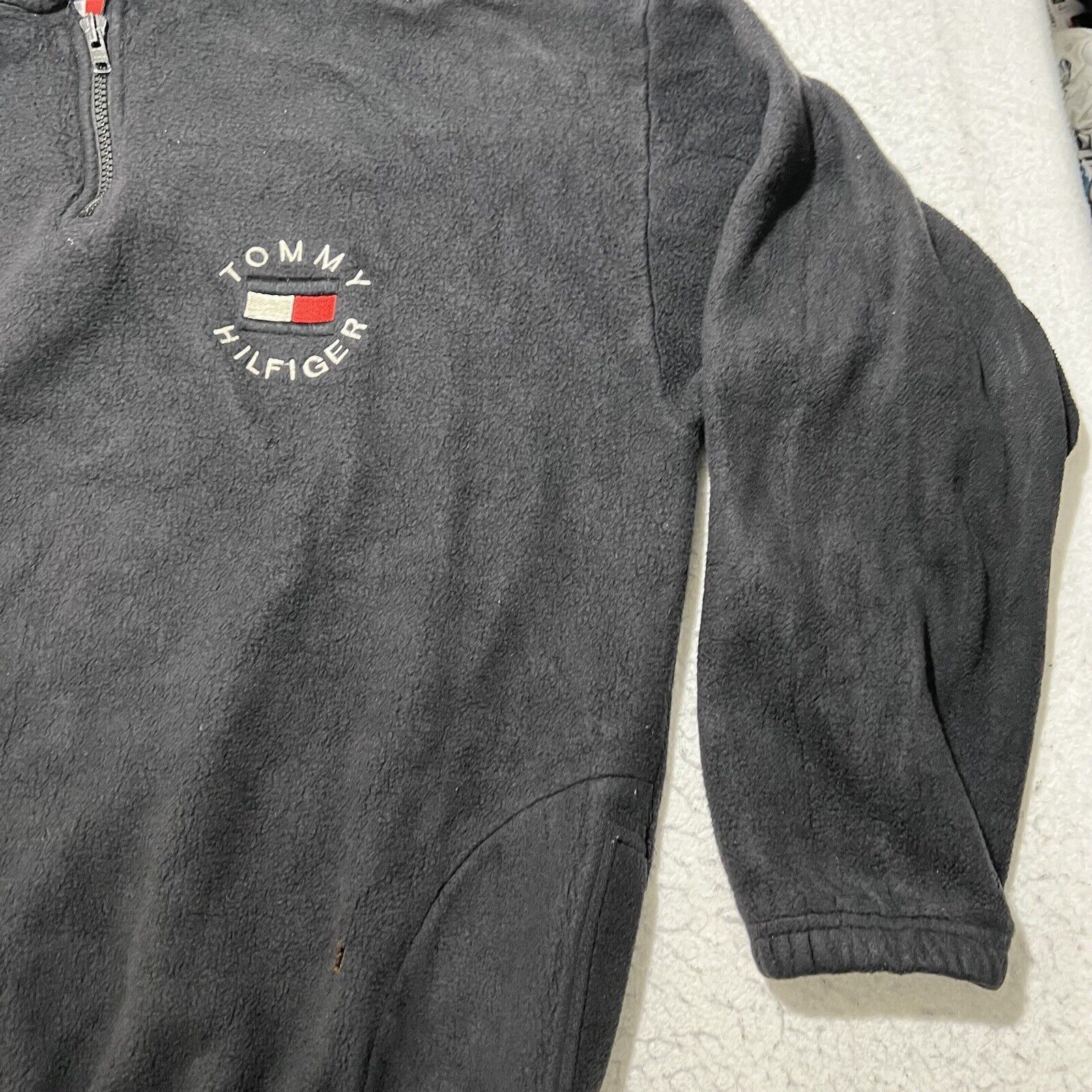 Tommy Hilfiger Vtg Tommy Hilfiger Fleece Heavyweight Pullover Sweatshirt Size US XL / EU 56 / 4 - 5 Thumbnail
