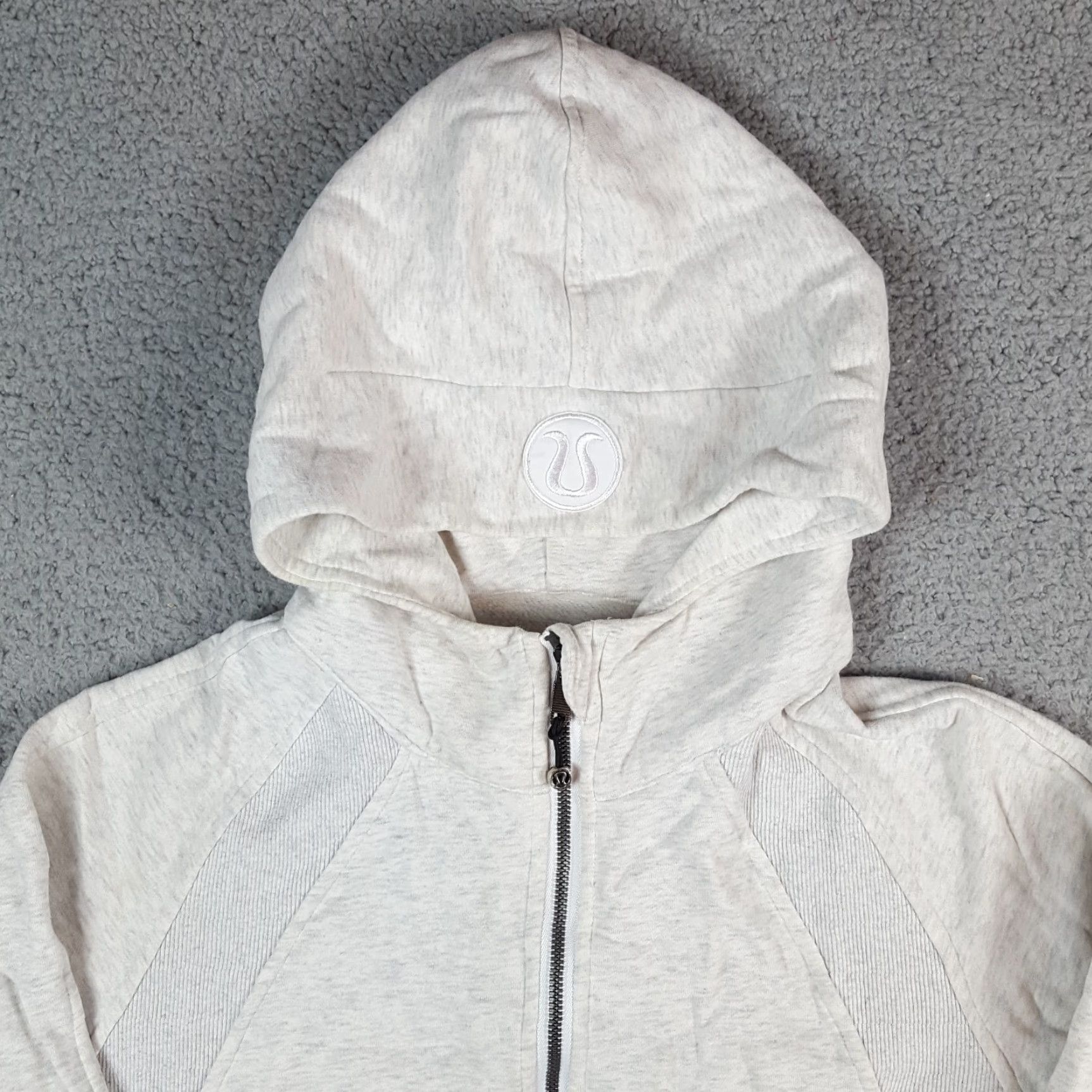 Lululemon Lululemon Scuba Hoodie Women's Size S Oversized Zip Up Crewneck Sweatshirt Gray Size S / US 4 / IT 40 - 2 Thumbnail
