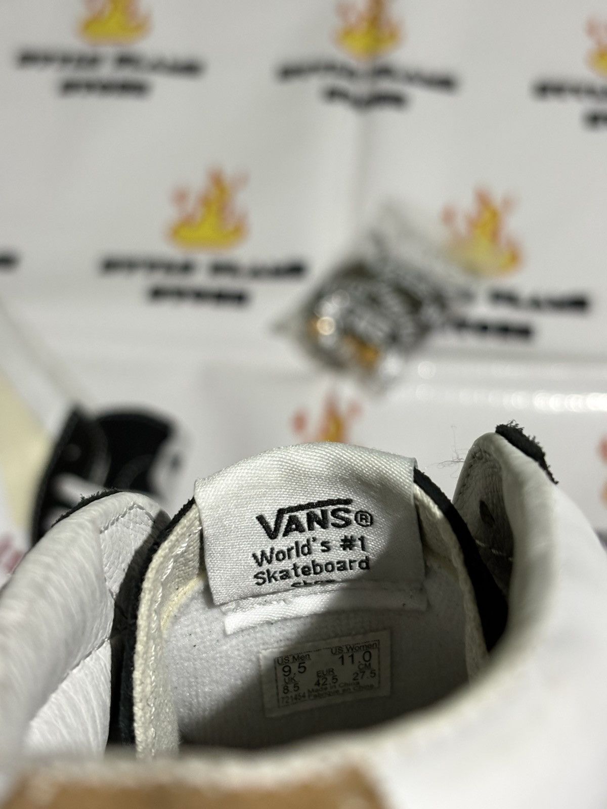Palm Angels × Vans Vans x Palm Angels Sk8-Mid Vlt Lx Size US 9.5 / EU 42-43 - 4 Thumbnail
