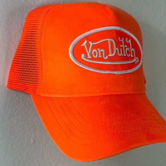 Designer × Von Dutch NWT VON DUTCH NEON ORANGE VELVET TRUCKER HAT Size ONE SIZE - 3 Thumbnail