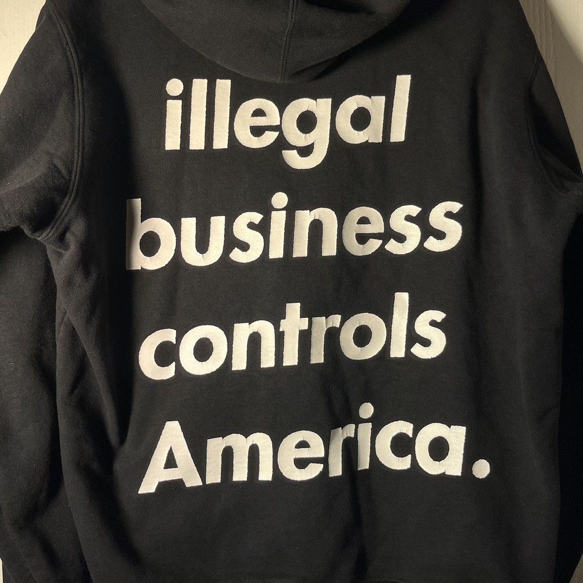 Supreme Supreme Illegal Business Hooded Sweatshirt Size US L / EU 52-54 / 3 - 2 Thumbnail