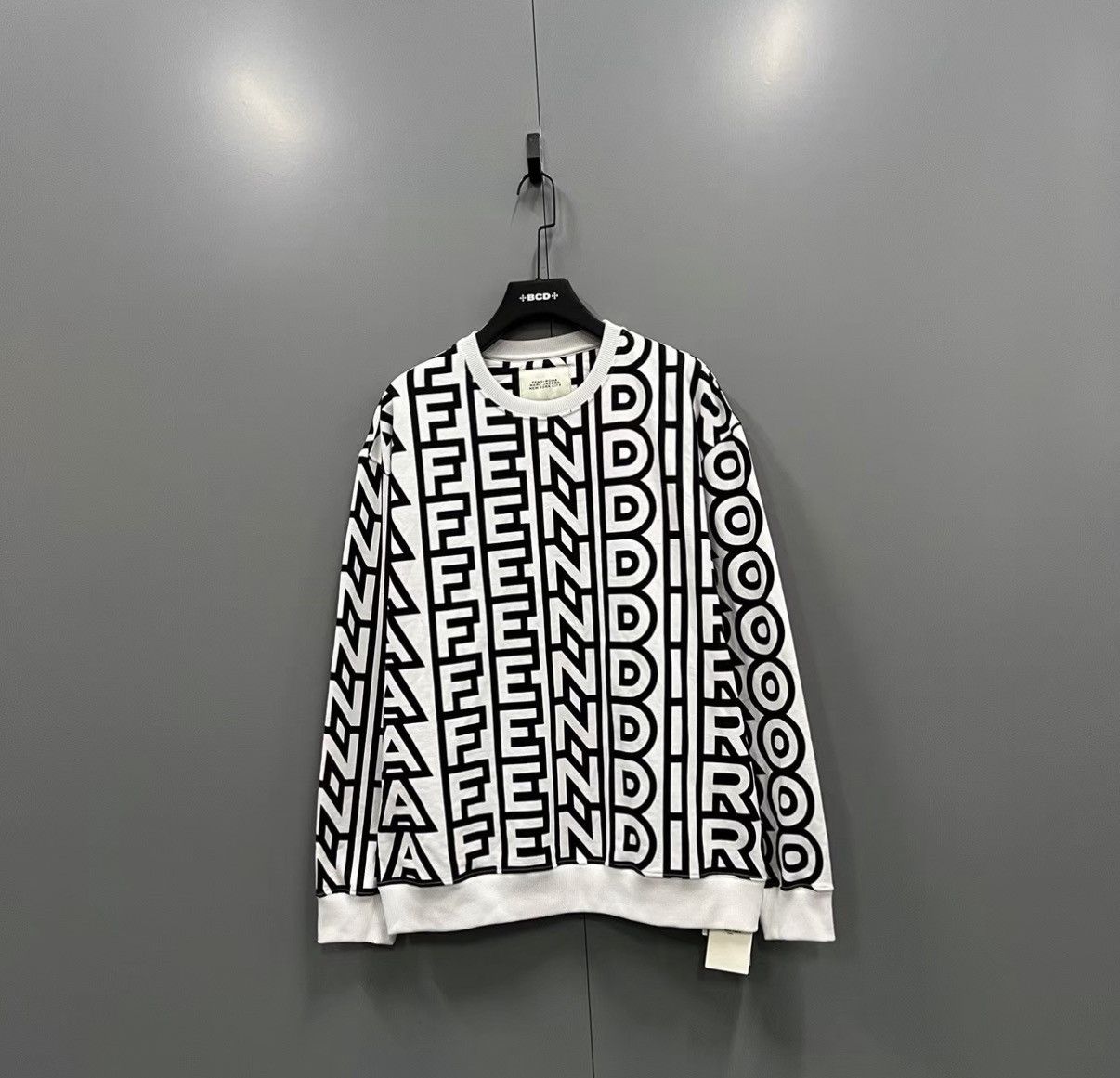 Fendi Fendi Capsule Collection All-over Letter Logo Sweatshirt J41 Size US XL / EU 56 / 4 - 1 Thumbnail