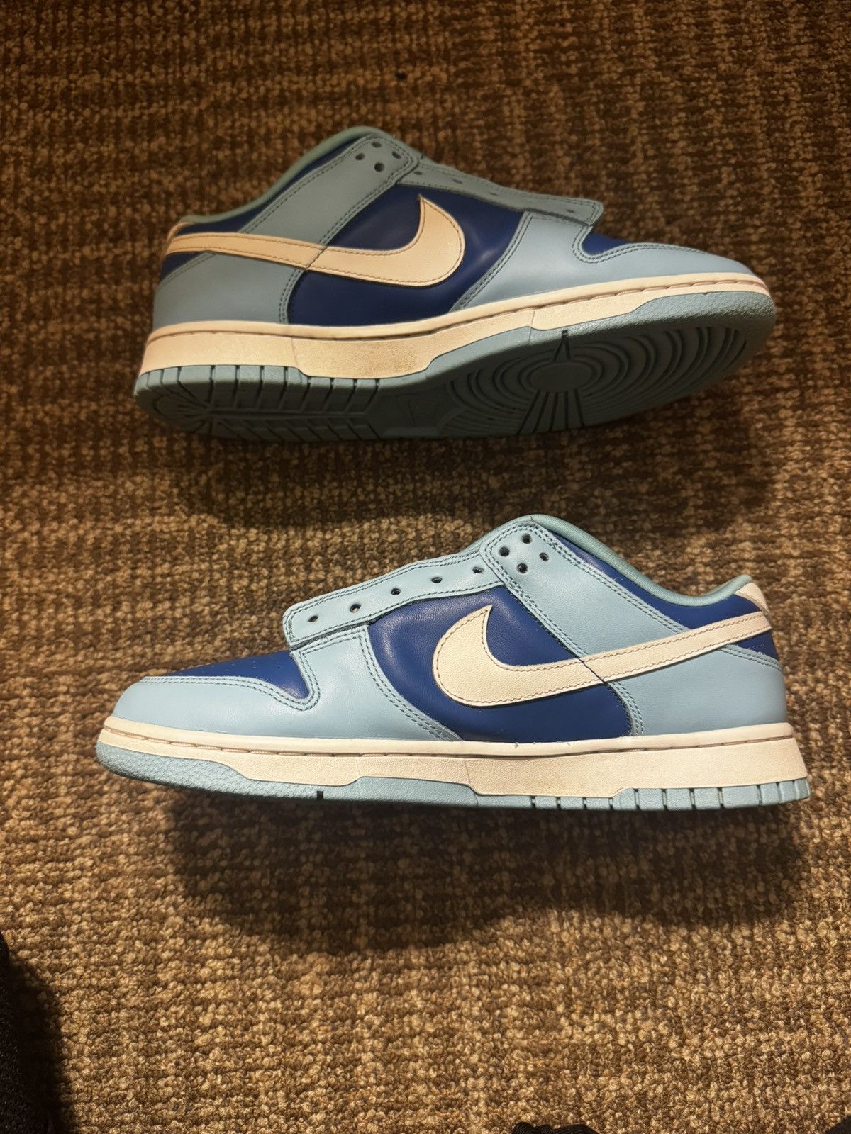 Nike Nike Dunk Low Retro QS Size US 9 / EU 42 - 1 Thumbnail