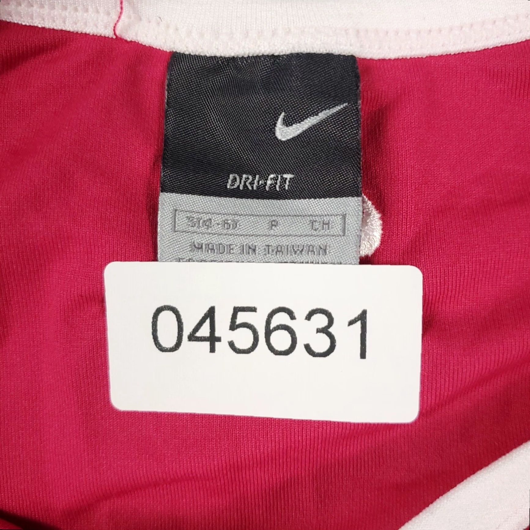 Nike VINTAGE Nike Women's T-Shirt Small Pink Logo Casual Crew Neck Short Sleeve All Seasons Size S / US 4 / IT 40 - 6 Thumbnail