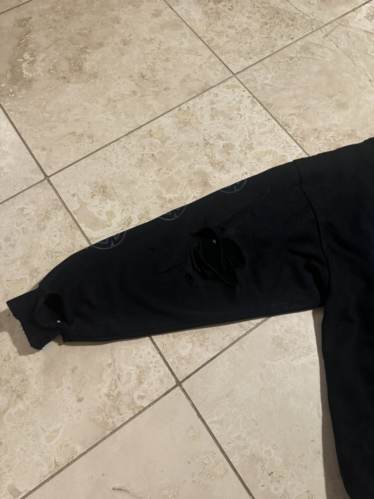 Balenciaga Balenciaga Distressed Paris Moon Hoodie Size US M / EU 48-50 / 2 - 4 Thumbnail