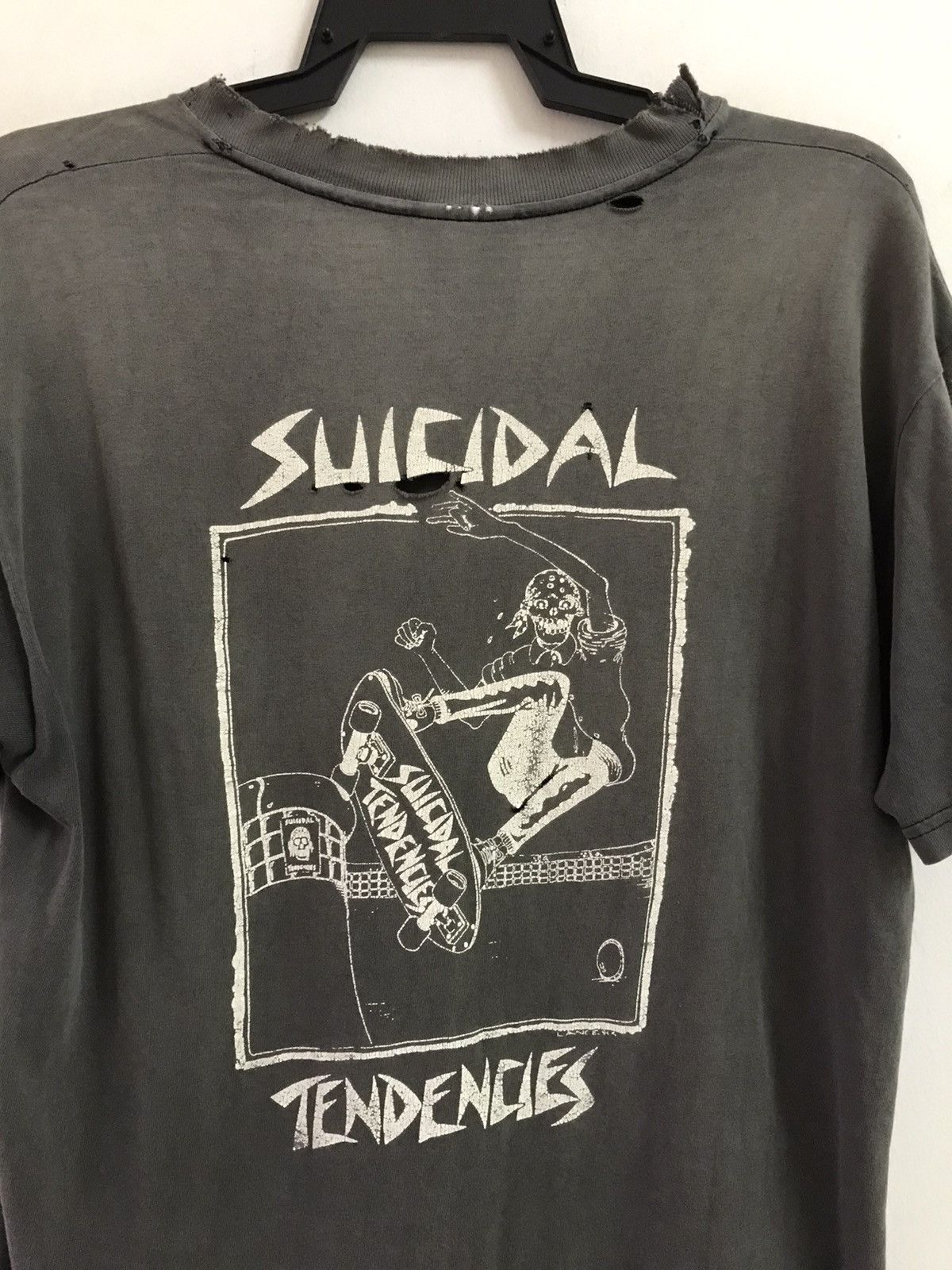 Band Tees Vintage Suicidal Tendencies Band Tees Punk Metal Shirt Size US M / EU 48-50 / 2 - 2 Thumbnail