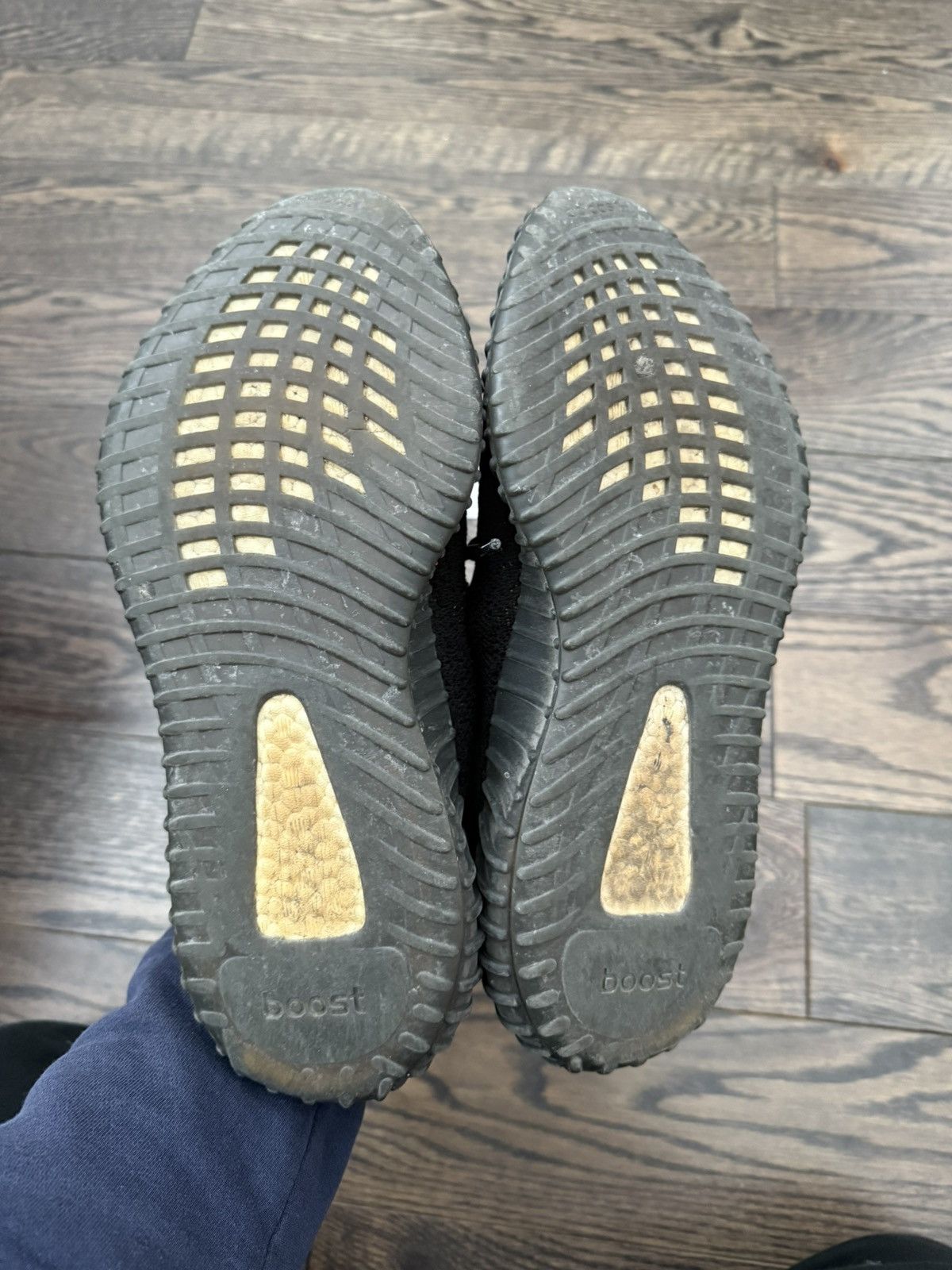 Yeezy Yeezy 350 red Size US 10 / EU 43 - 6 Thumbnail