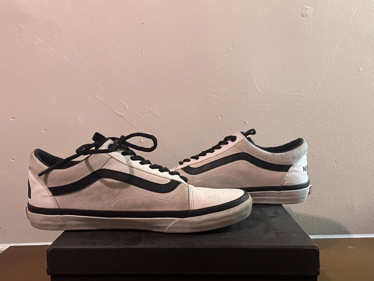 The North Face × Vans Vans Old Skool x The North Face Size US 11 / EU 44 - 2 Thumbnail
