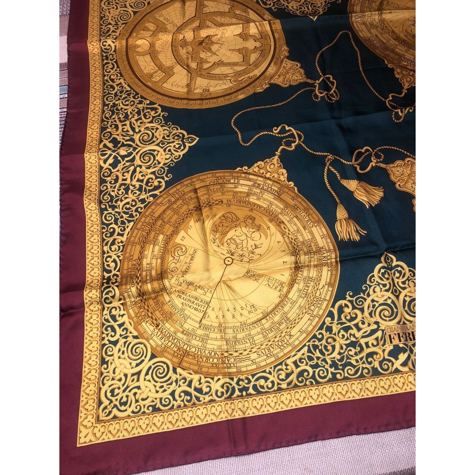 Gianfranco Ferre Gianfranco Ferre Golden astronomical calendar scarf Size ONE SIZE - 3 Thumbnail