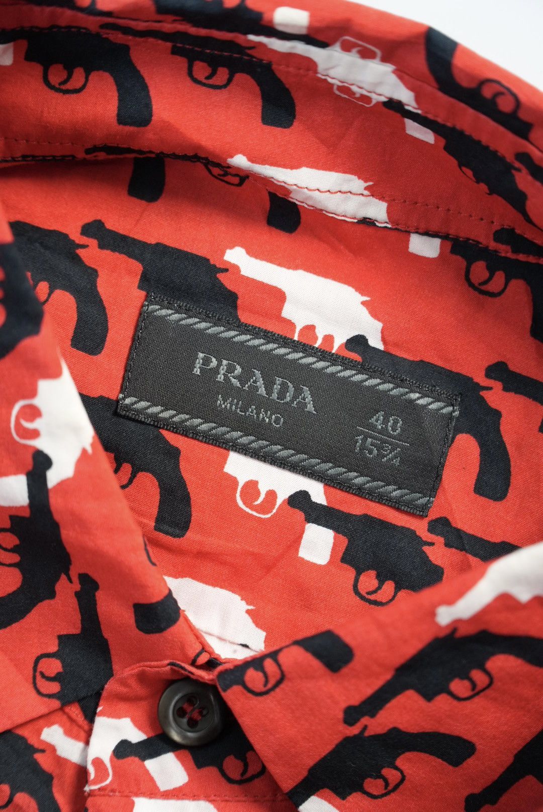 Prada Prada 2012 Gun Print Red Shirt Size US M / EU 48-50 / 2 - 8 Thumbnail