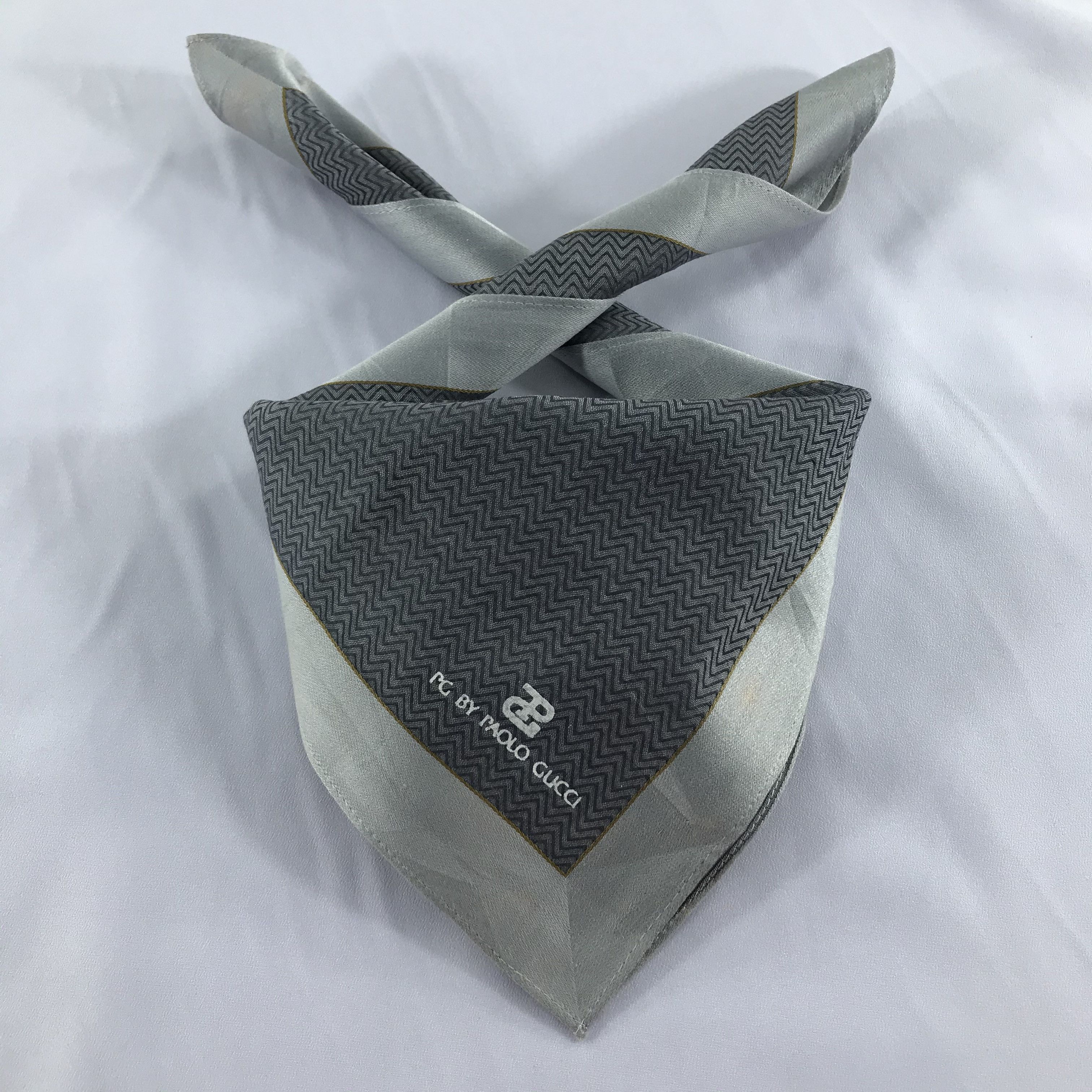 Paolo Gucci × Vintage Paolo Gucci Bandana/ Handkerchief / Neckerchief Size ONE SIZE - 1 Thumbnail