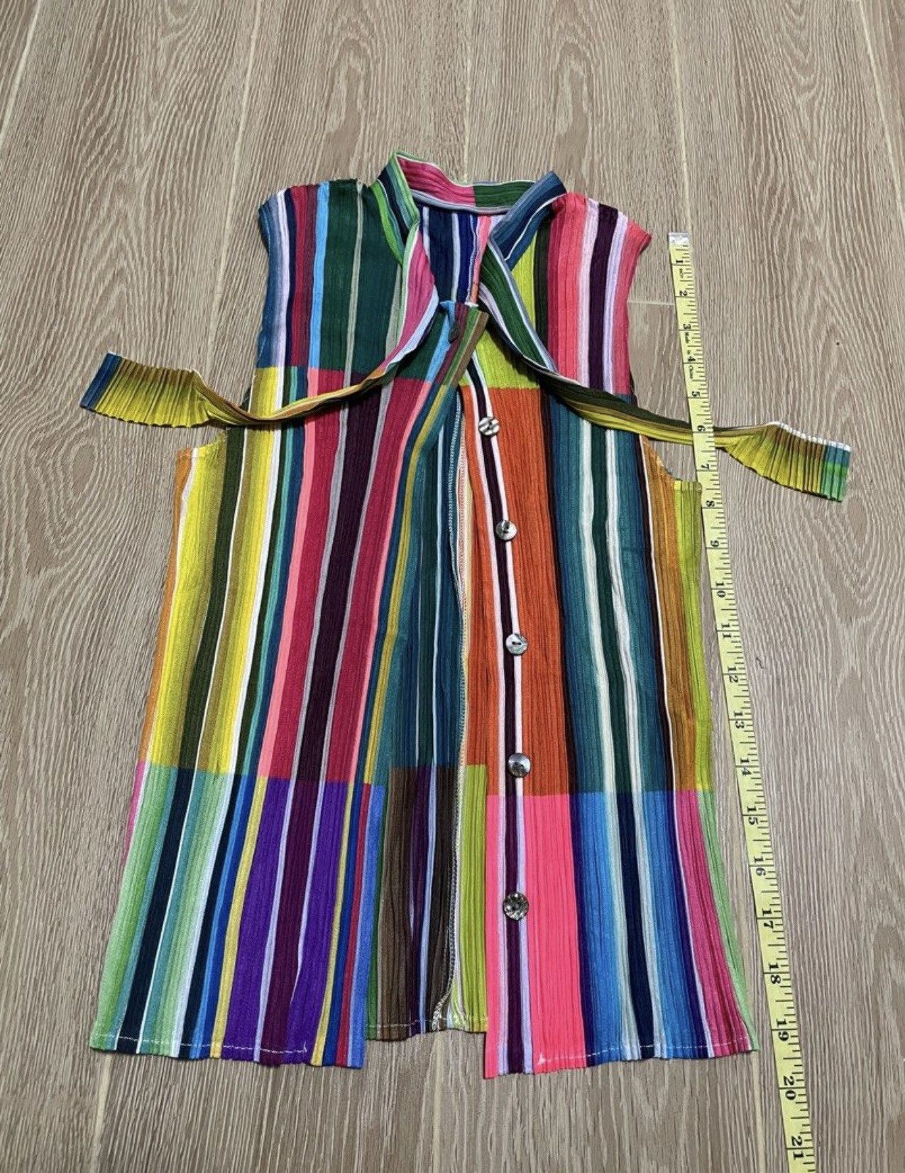 Issey Miyake × Japanese Brand × Pleats Please Issey Miyake 🔥Issey Miyake pleats please colorful top Size US S / EU 44-46 / 1 - 2 Thumbnail