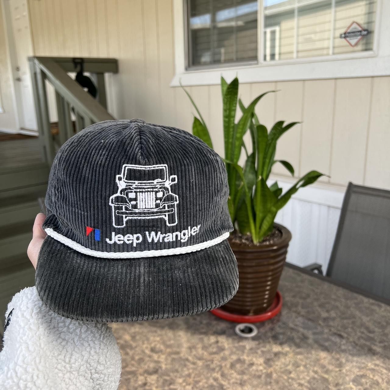 Vintage Vintage Jeep Corduroy Logo Hat Gray Adjustable Snapback Cap Size ONE SIZE - 1 Thumbnail
