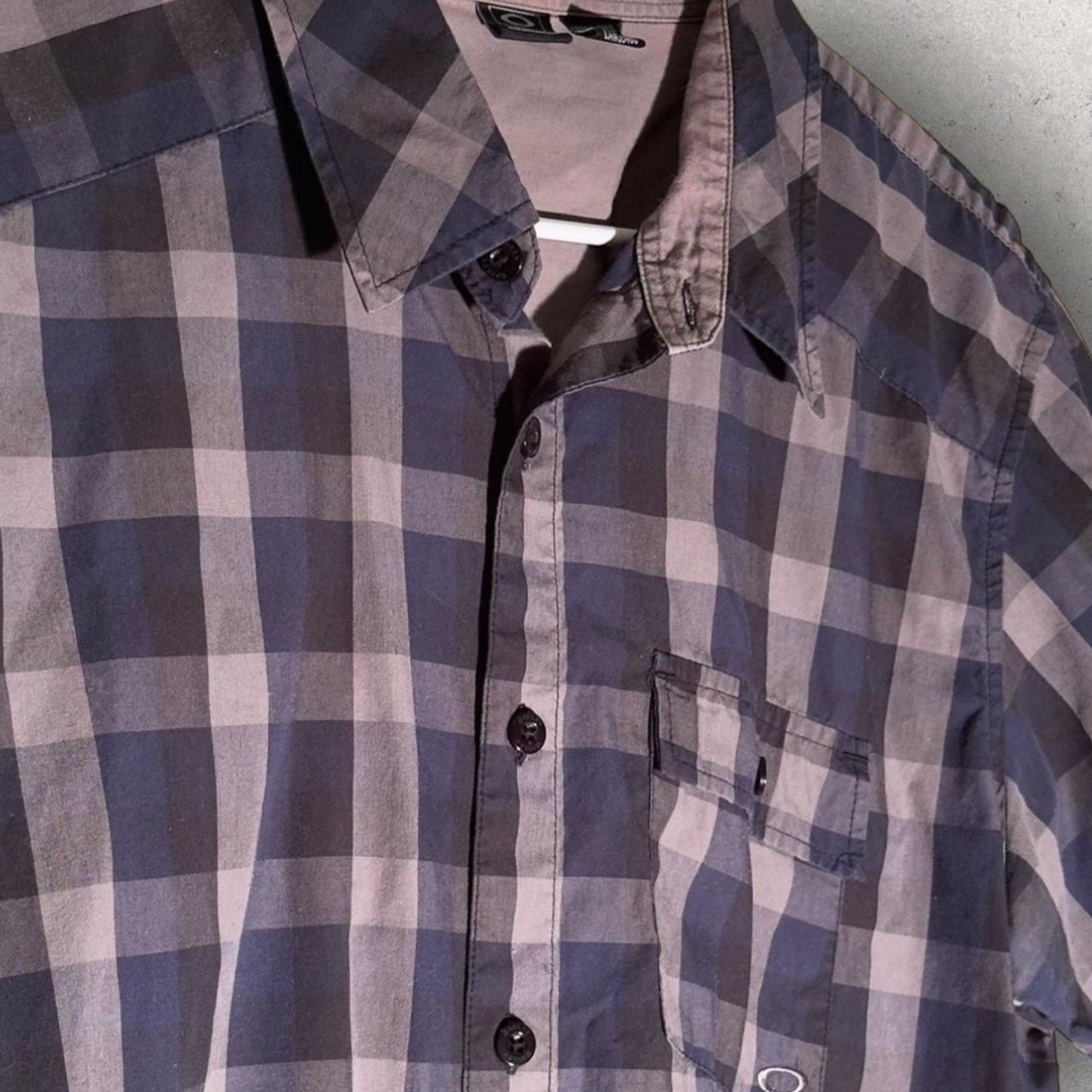 Oakley Men’s Oakley Dress Shirt Size US XL / EU 56 / 4 - 2 Thumbnail
