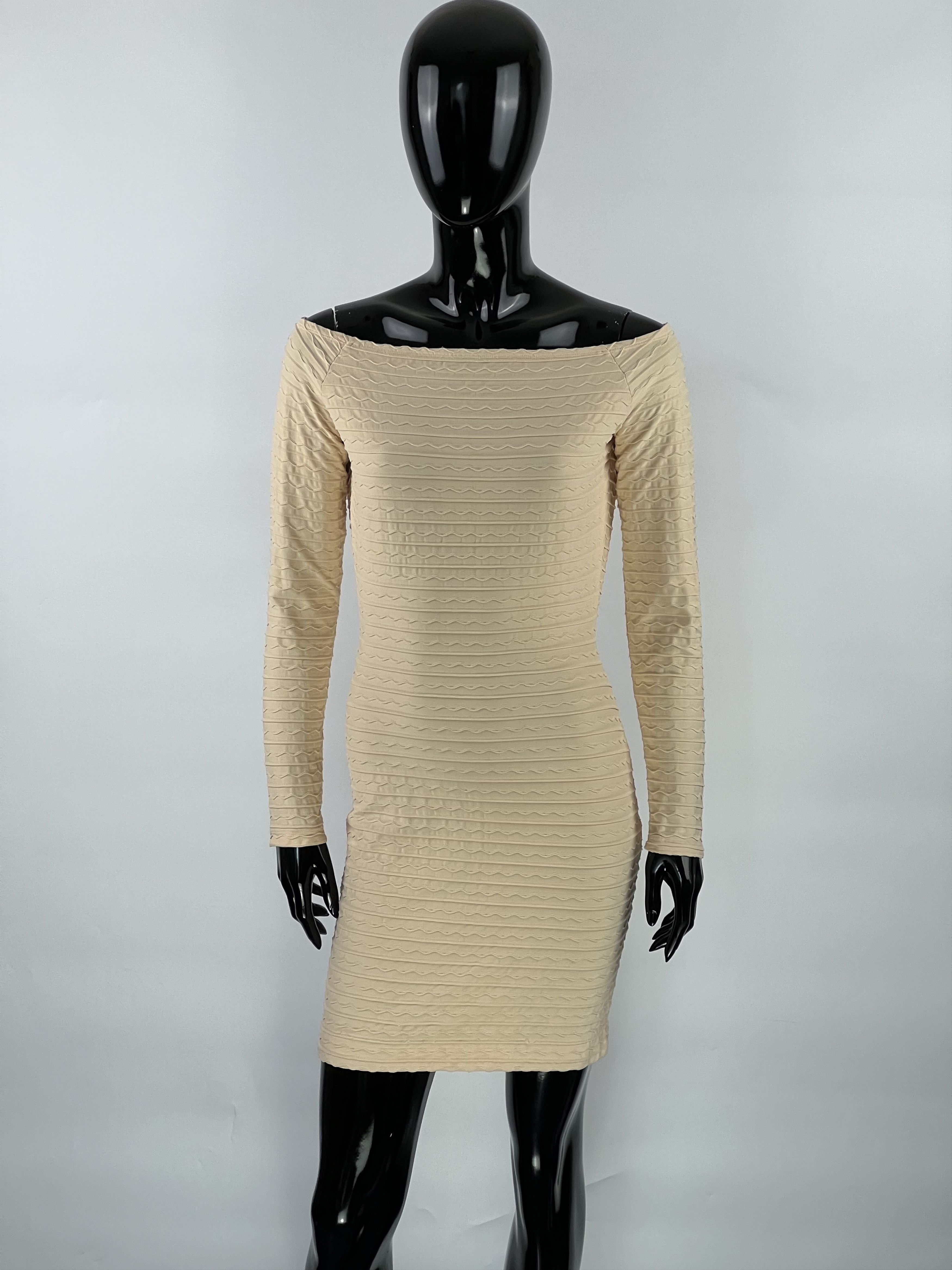Versace × Versus Versace Versus Gianni Versace Vtg Textured Long Sleeve Short Dress Size M / US 6-8 / IT 42-44 - 1 Thumbnail