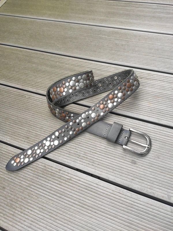 Vintage Vintage leather belt spiked avantgarde Size ONE SIZE - 1 Thumbnail