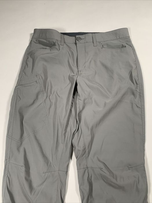 Eddie Bauer Eddie Bauer Rainer Pants Mens Size 32x30 Gray Cargo Pants
