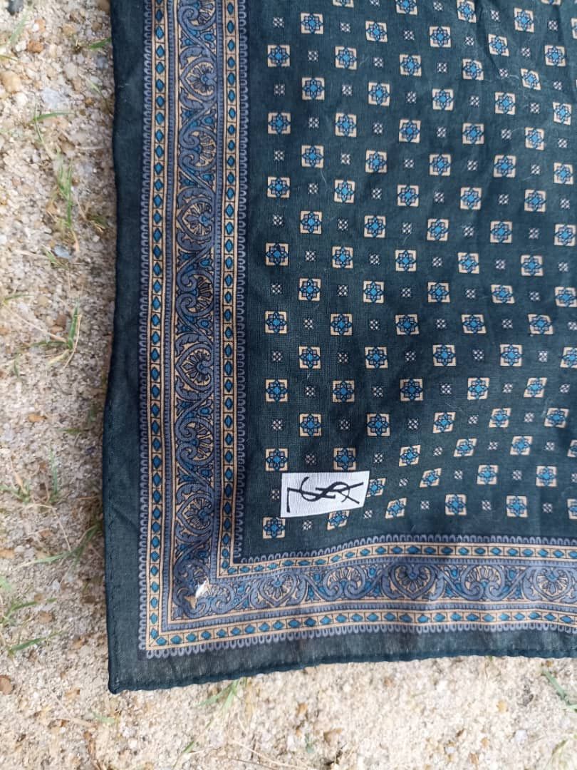 Yves Saint Laurent 🔥BINDING🔥Yves Saint Lauren scarf & handkerchief/bandana Size ONE SIZE - 8 Thumbnail