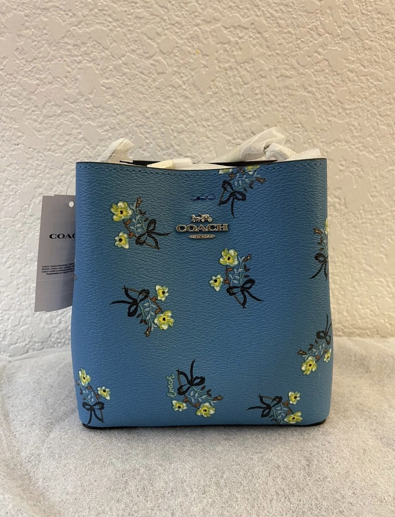 Coach Coach Mini Town Women's Bucket Bag shoulder bag in blue Size ONE SIZE - 9 Thumbnail