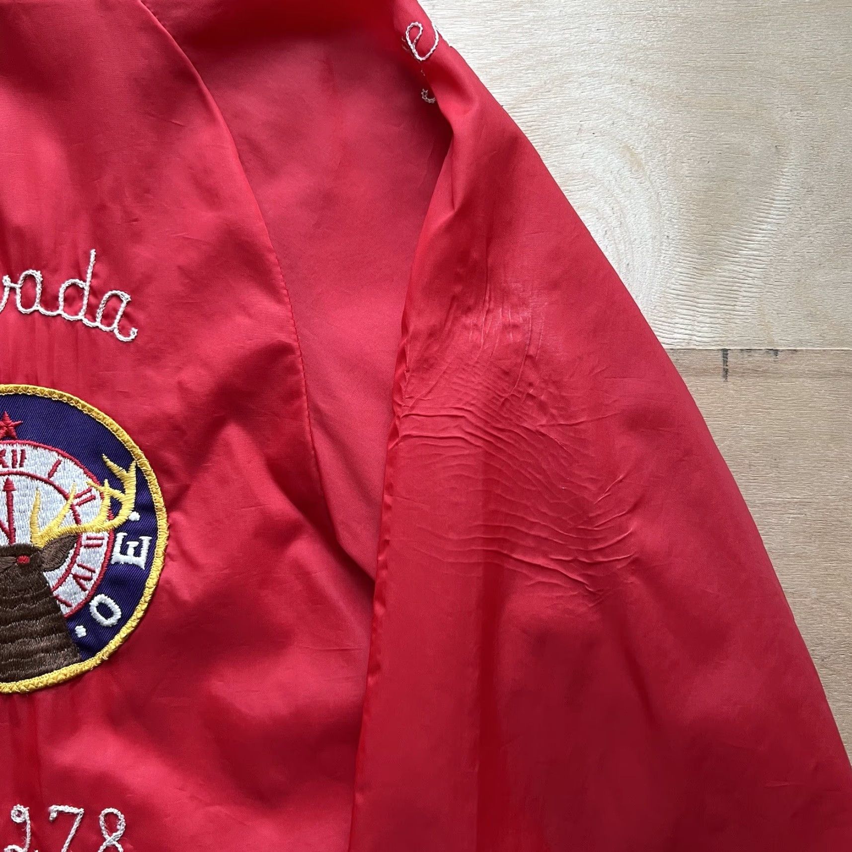 Vintage Vintage Swingster FFA Jacket L Red 70s Workwear USA Nylon Softshell Button Logo Coat, Mens, Regular, All Seasons, Collared, Lined, Short Jacket Size US L / EU 52-54 / 3 - 4 Thumbnail