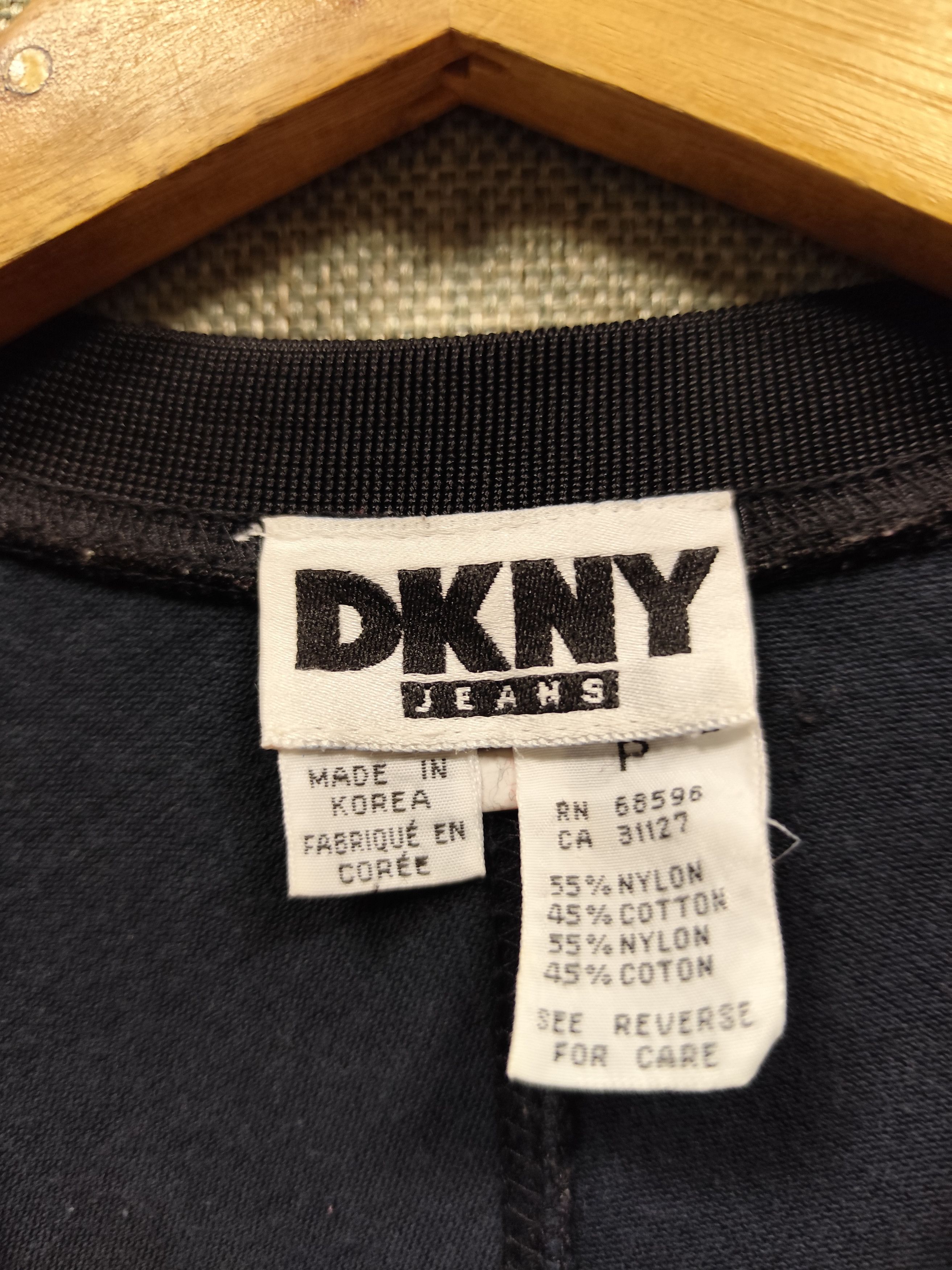 DKNY Vintage 90s DKNY shirt Size US L / EU 52-54 / 3 - 6 Thumbnail