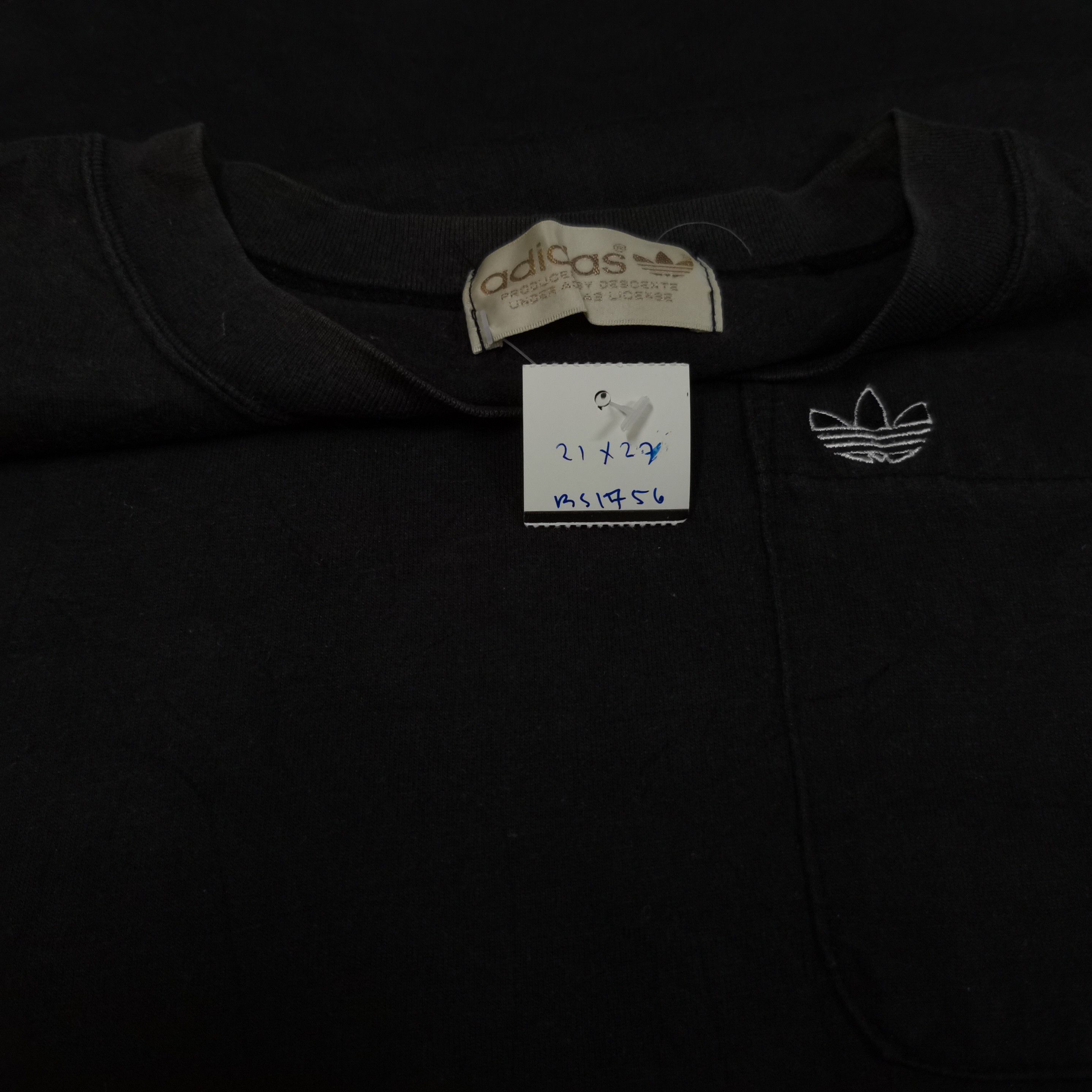 Adidas Vintage 90s Adidas T-Shirt Adidas Single Pocket Tees Size US L / EU 52-54 / 3 - 6 Thumbnail
