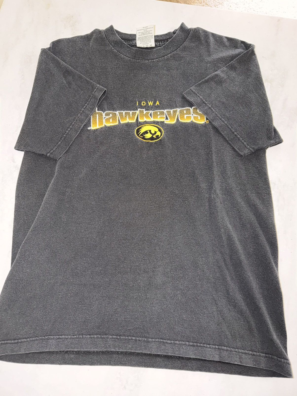 Vintage Vintage Iowa Hawkeyes tee Size US M / EU 48-50 / 2 - 3 Thumbnail