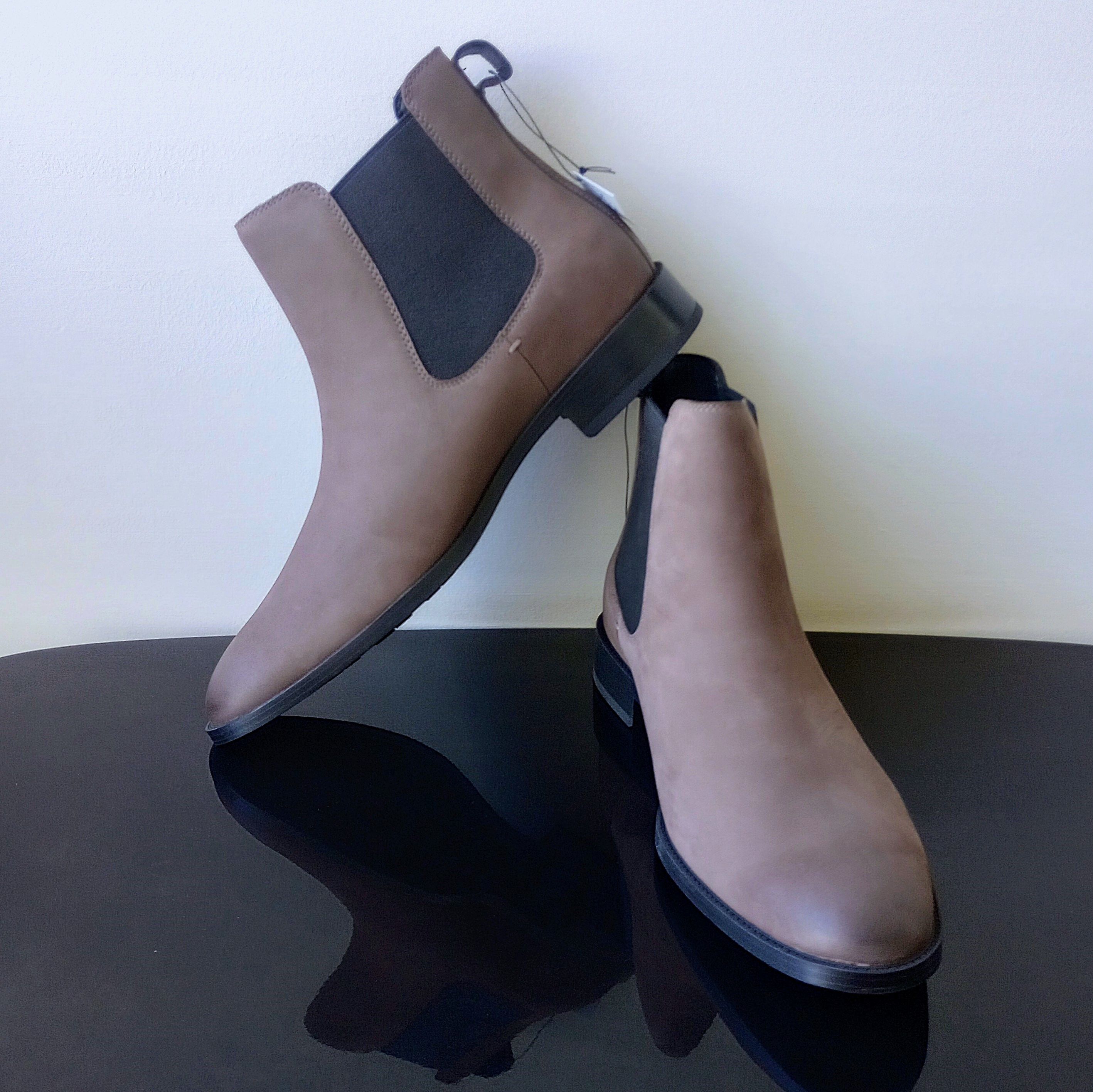Cole Haan Cole Haan Men's Water Resistant Hawthorne Chelsea Boot Size US 10.5 / EU 43-44 - 12 Thumbnail