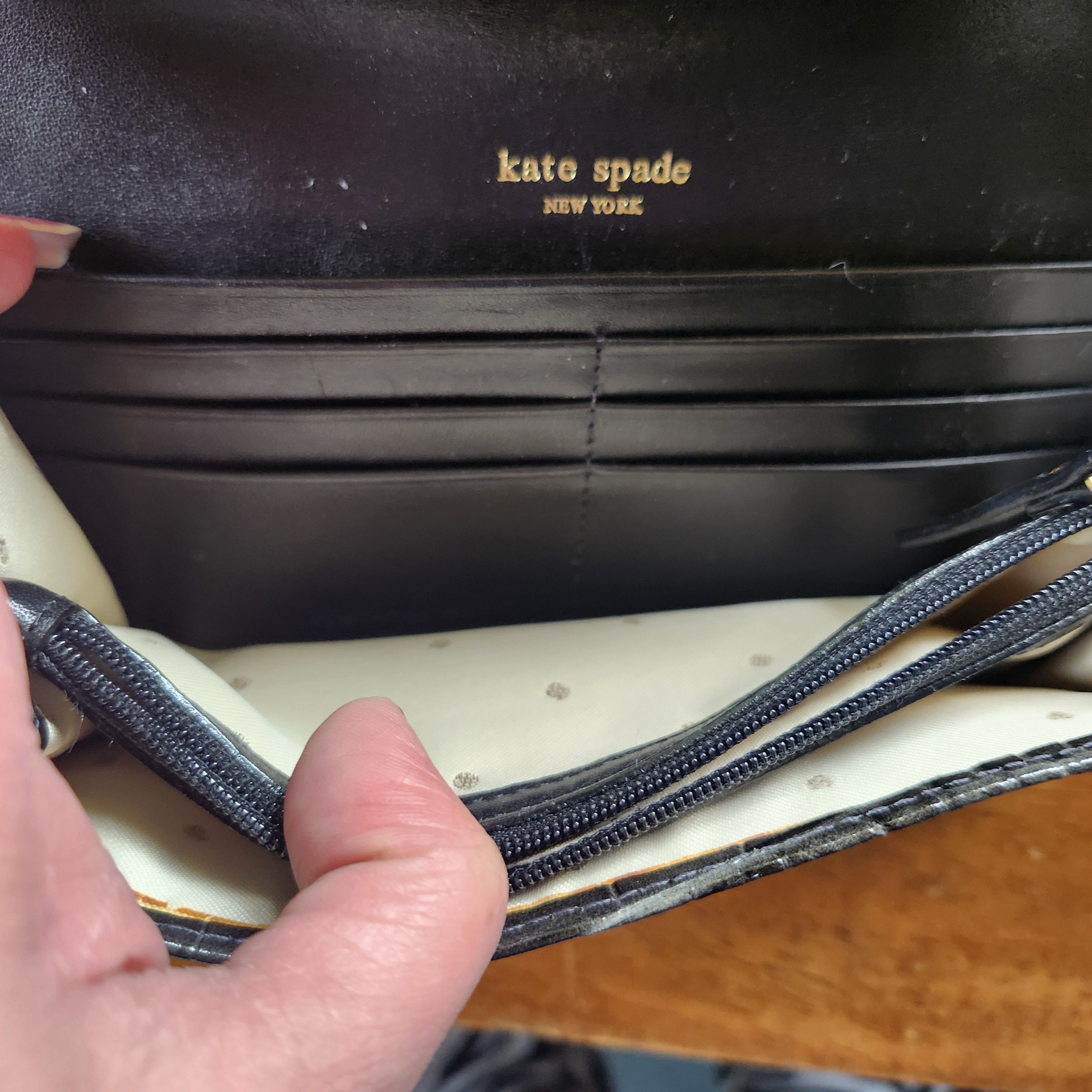 Kate Spade Kate Spade New York Black Crocodile Leather Wallet Clutch Size ONE SIZE - 8 Thumbnail