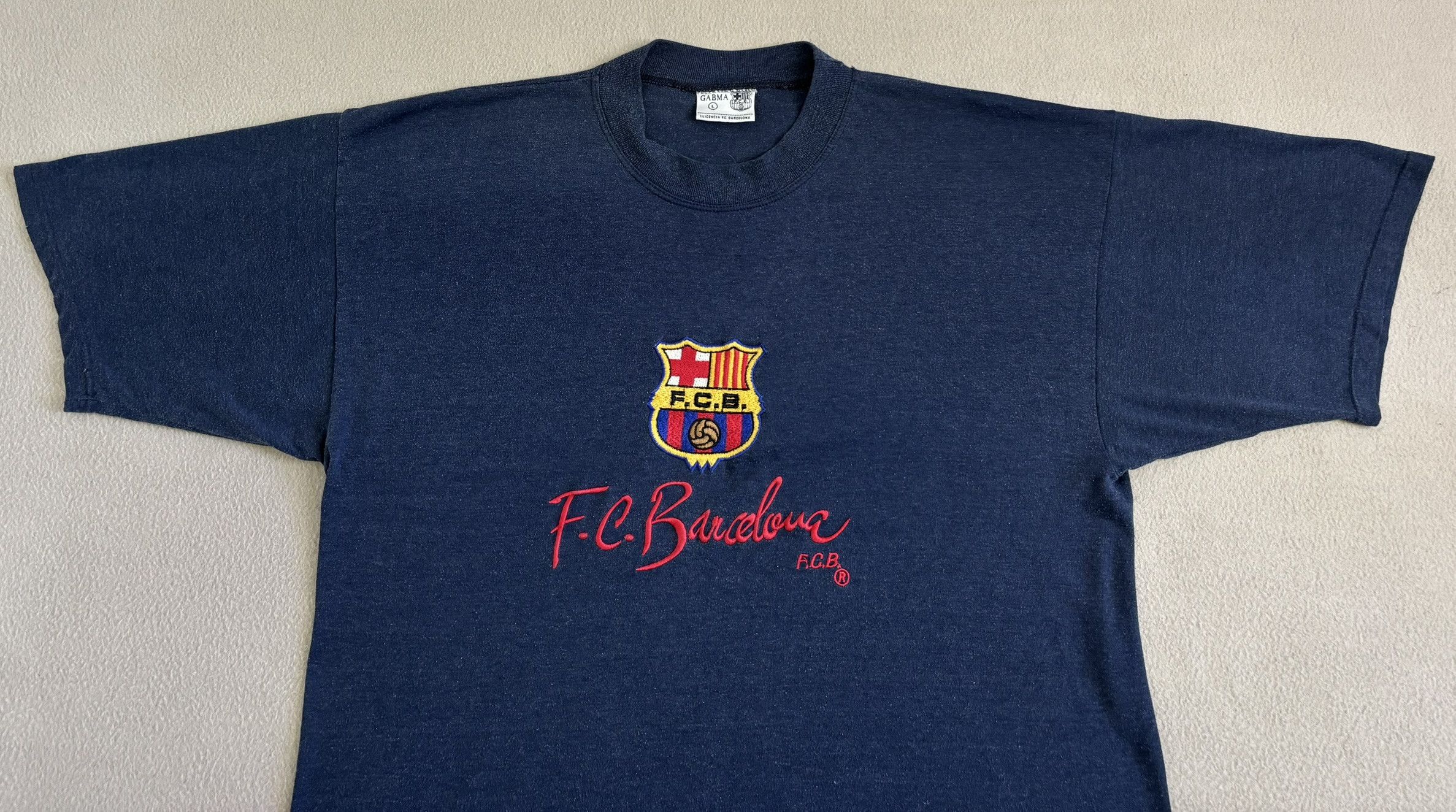 Vintage FC Barcelona Gabma vintage T-shirt large Size US L / EU 52-54 / 3 - 7 Thumbnail