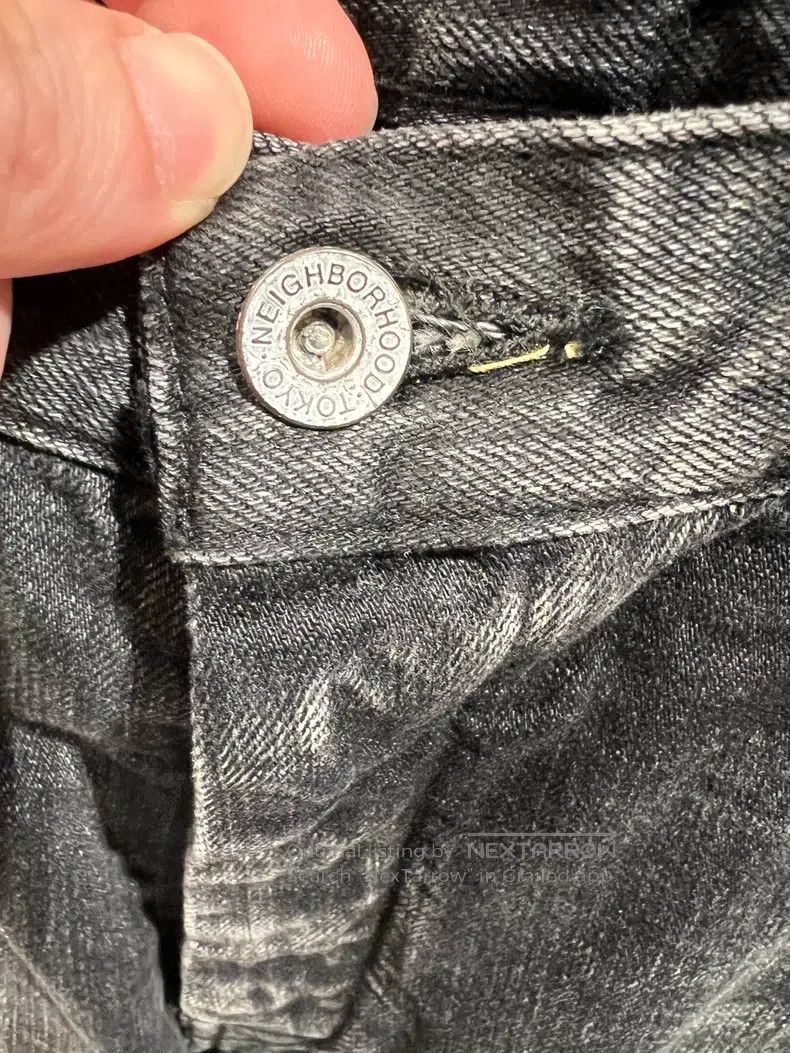 Neighborhood Neighborhood size L Jeans Size US 27 - 3 Thumbnail