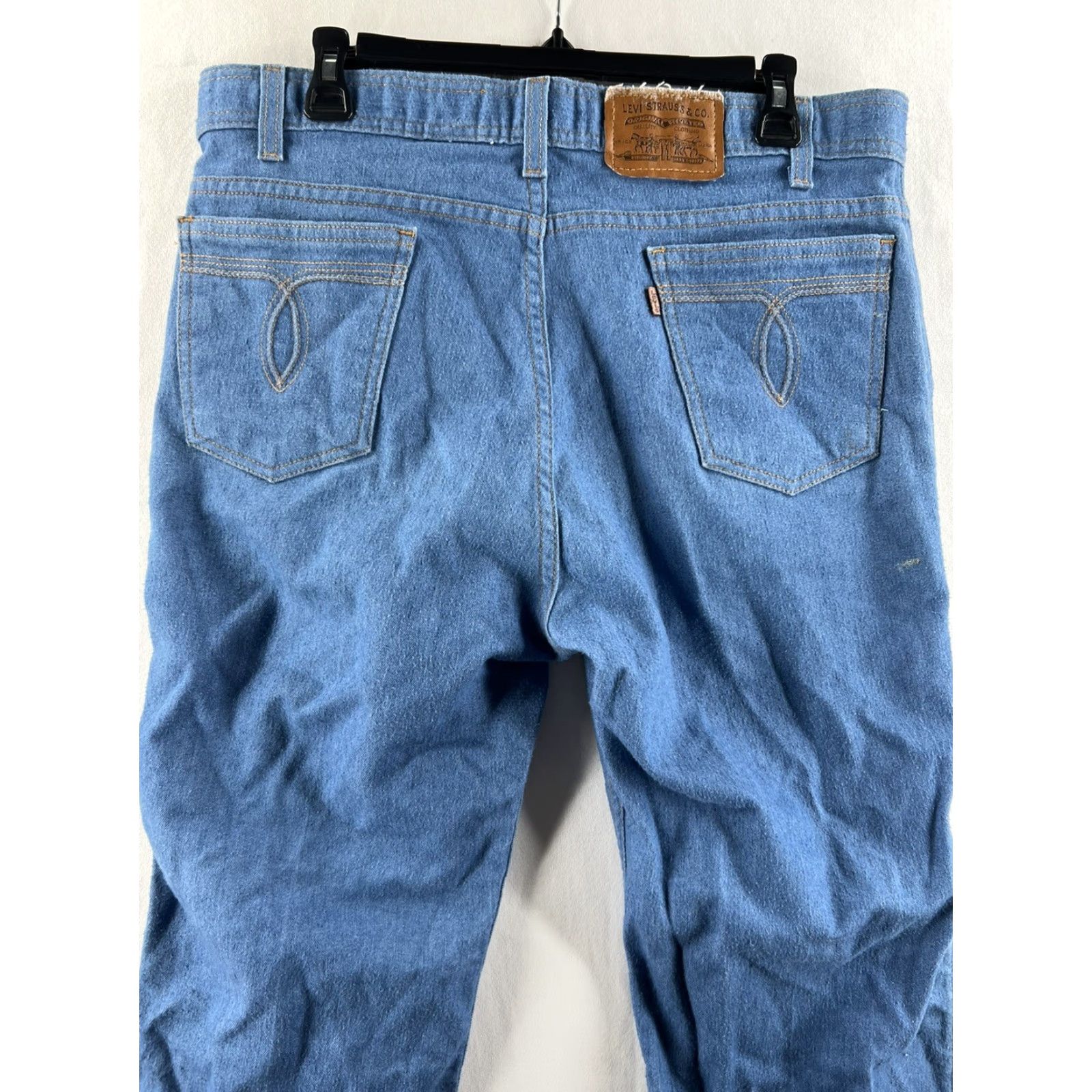 Levi's VINTAGE Levi's Denim Jeans Baggy Straight Leg 34x26 Medium Wash Blue Men's Jeans 505 USA 34 Inseam 26 Regular Rise High Straight Size US 34 / EU 50 - 2 Thumbnail