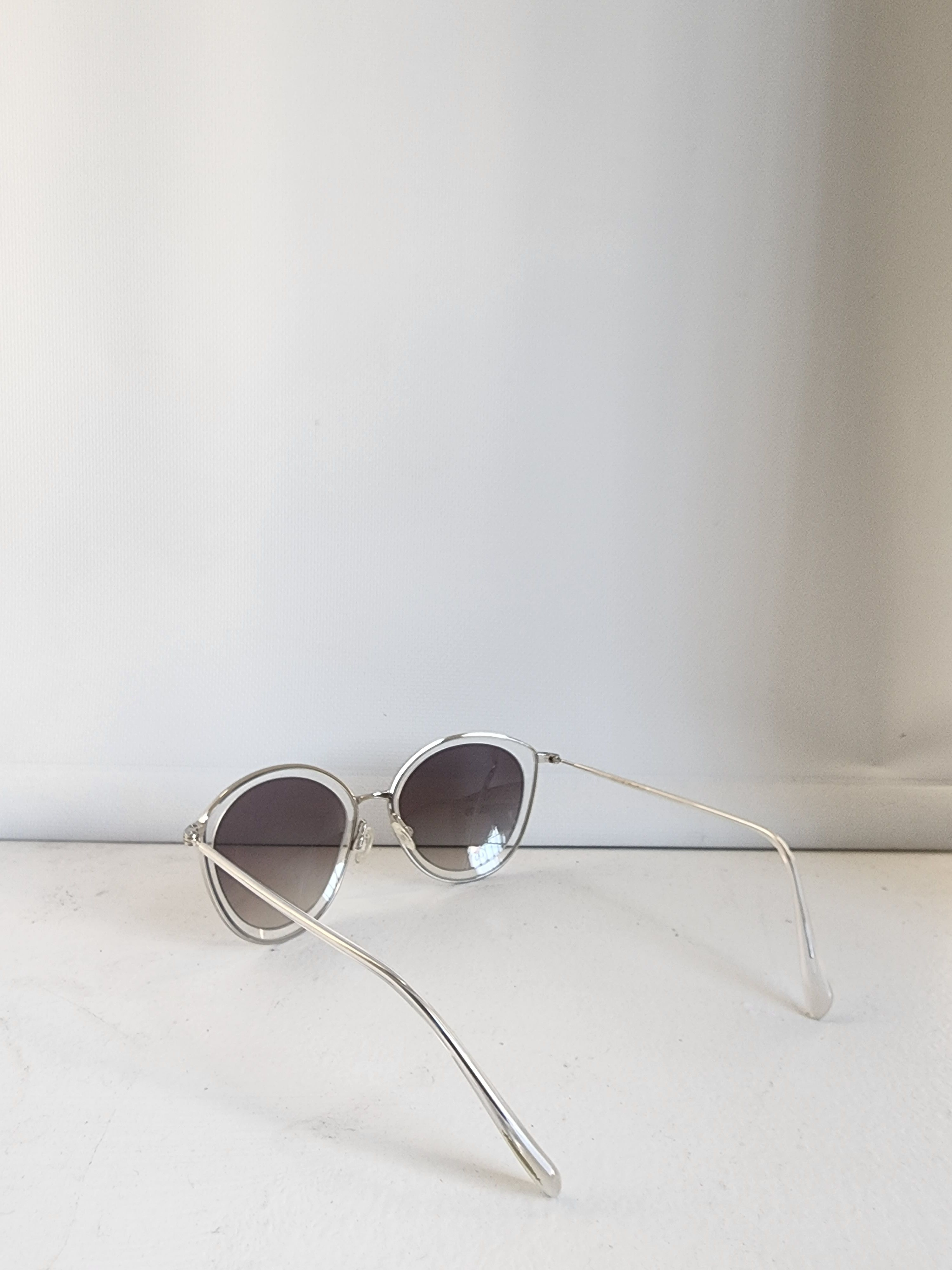 Oliver Peoples Gwynne Sunglasses Size ONE SIZE - 3 Thumbnail