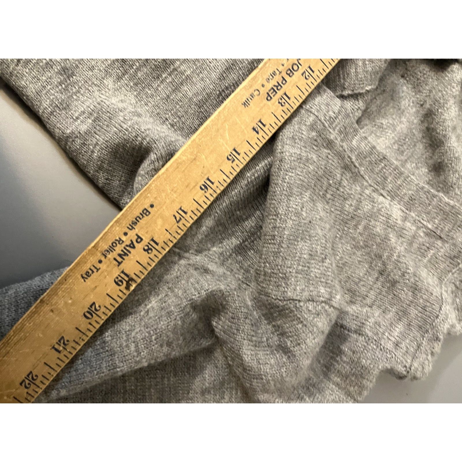 J.Crew J.CREW Cardigan Sweater Slim Fit Mens L V-Neck Gray Merino Wool Elbow Patches Size US L / EU 52-54 / 3 - 6 Thumbnail