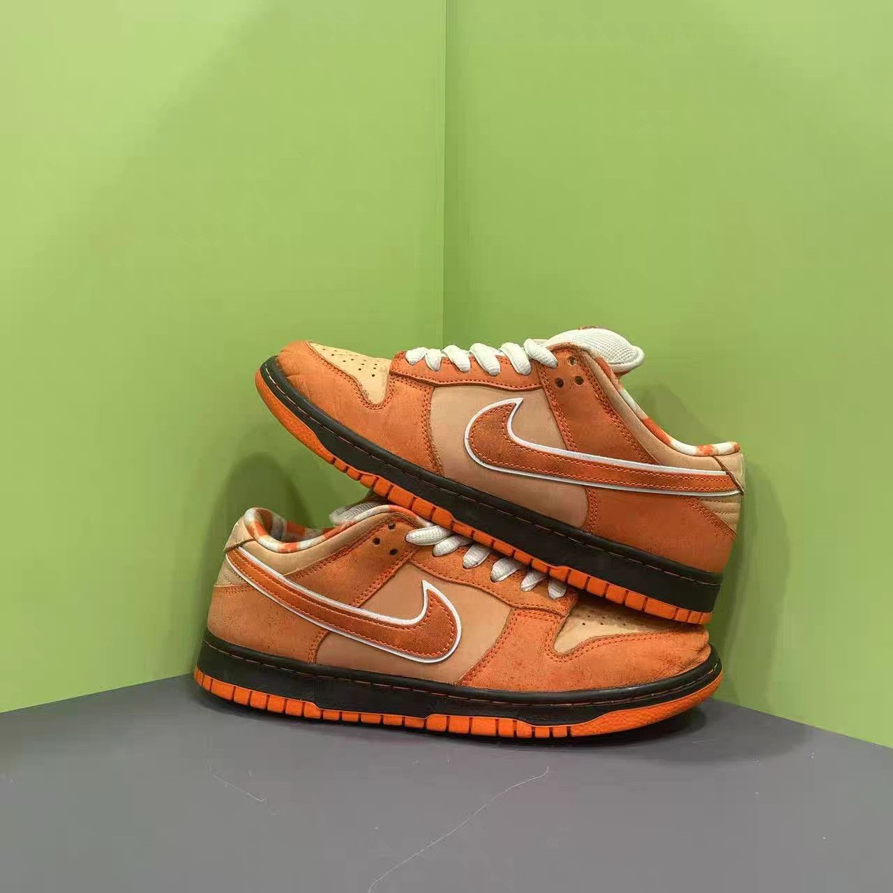 Nike Concepts x Nike SB Dunk Low Orange Lobster K15 Size US 8 / EU 41 - 4 Thumbnail