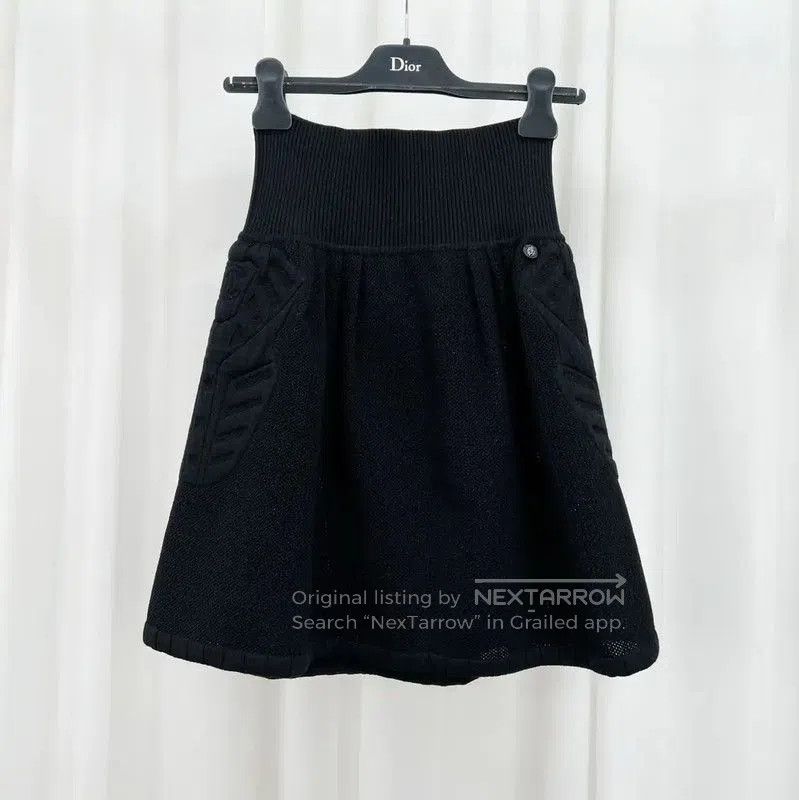 Chanel Chanel Black Cotton Blend Embroidered Logo Skirt . Size 28" / US 6 / IT 42 - 1 Thumbnail