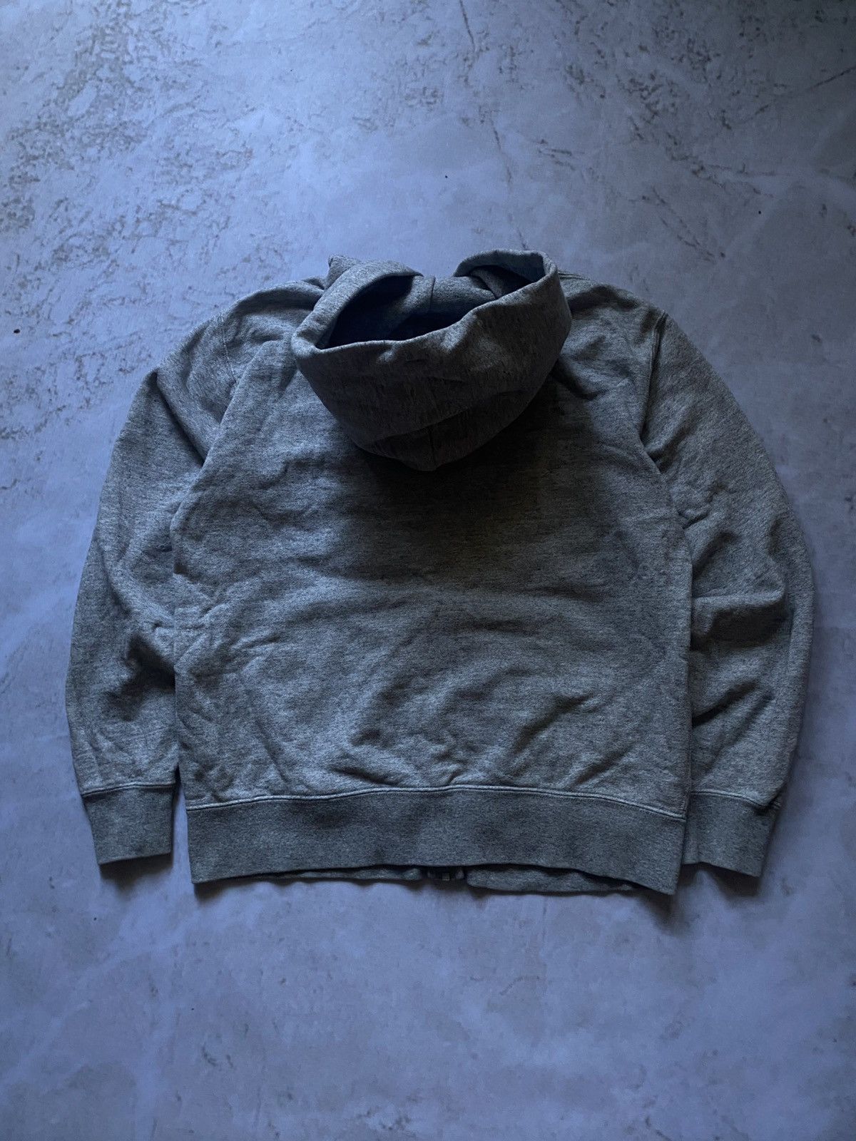 Japanese Brand × Uniqlo × Vintage Vintage Y2k 2000s Oversized Gray Basic Uniqlo Zip Up Hoodie Size US M / EU 48-50 / 2 - 4 Thumbnail
