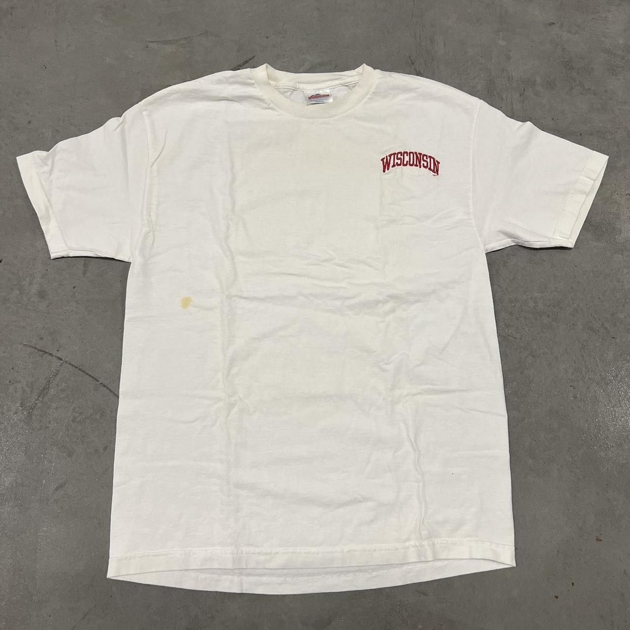Vintage Vintage Y2K/2000s University of Wisconsin Badgers College Essential Vintage Tee! Size US M / EU 48-50 / 2 - 1 Thumbnail