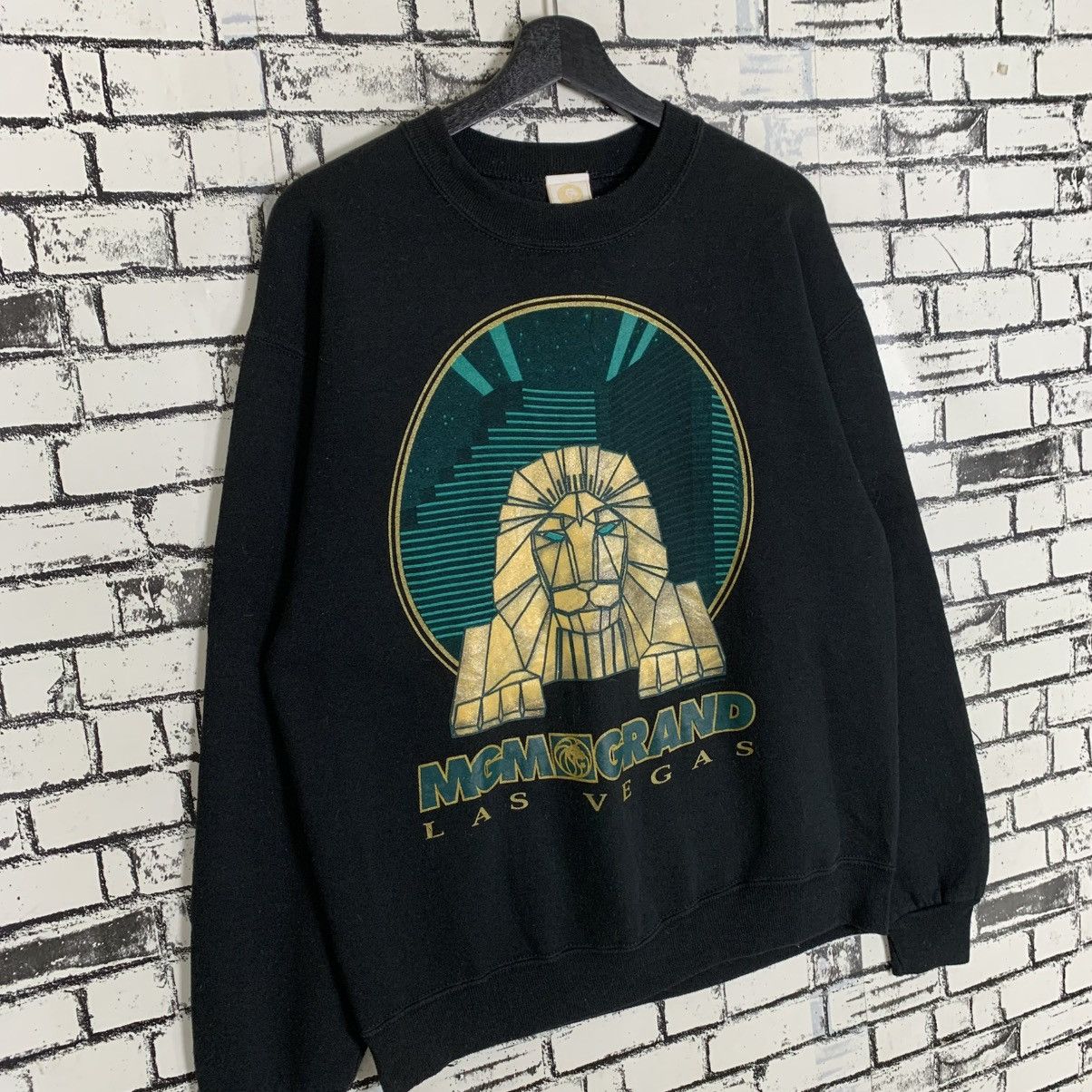 Vintage Vintage MGM Grand Las Vegas Sweatshirt Size US M / EU 48-50 / 2 - 2 Thumbnail