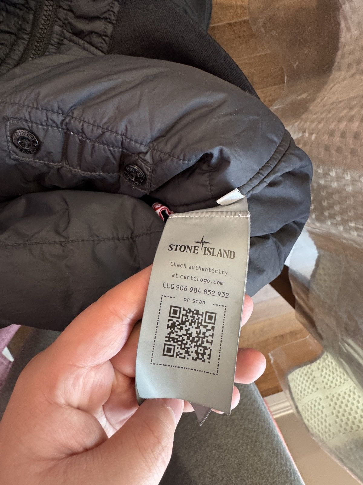 Stone Island STONE ISLAND CRINKLE REPS POCKET DETAIL DOWN JACKET Size US L / EU 52-54 / 3 - 5 Thumbnail